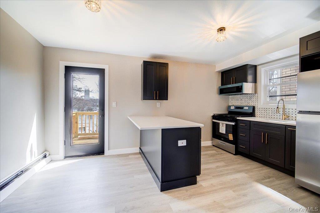 Single Family Main Dutchess County, NY 12590, MLS-982738-9