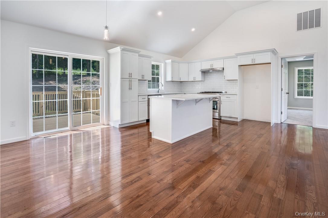 Single Family Hillside Lake  Dutchess County, NY 12590, MLS-982769-4