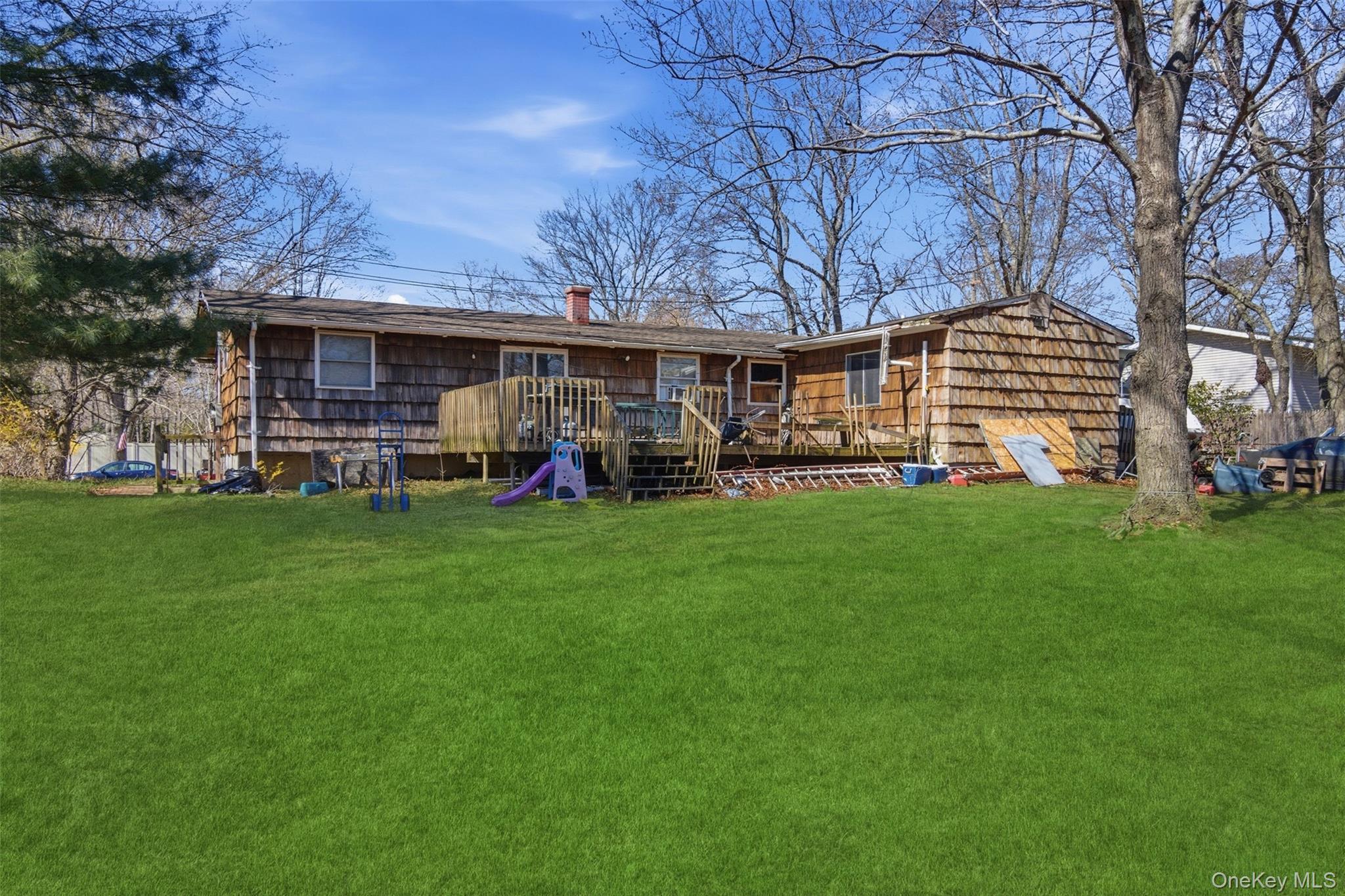 Single Family Lodge  Suffolk County, NY 11733, MLS-982774-25