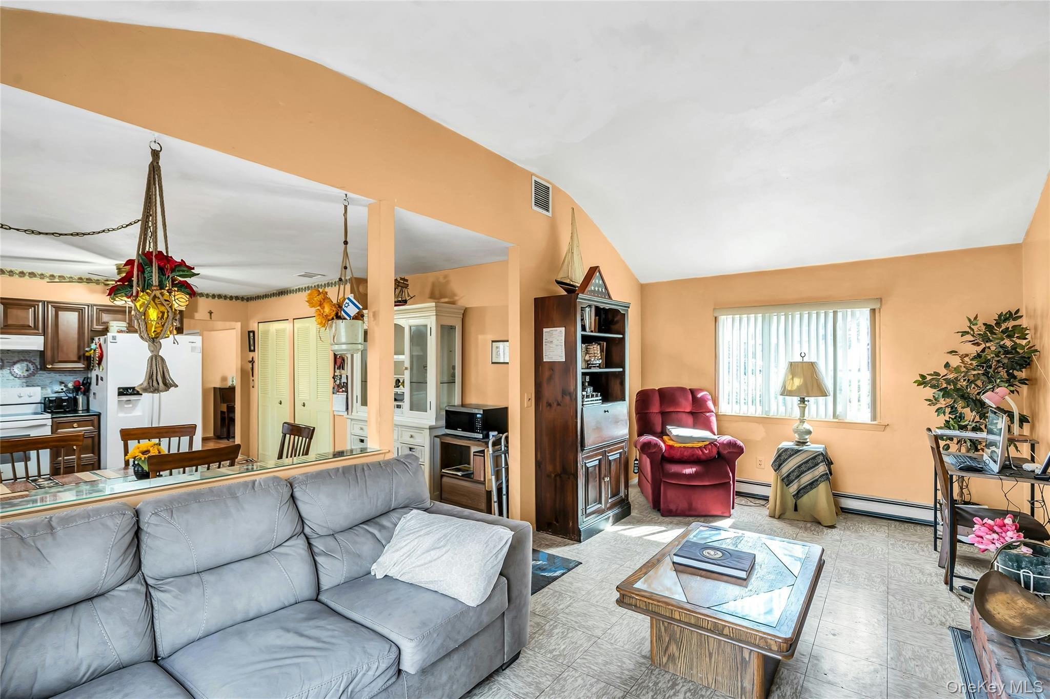 Single Family Hastings  Suffolk County, NY 11961, MLS-982786-11