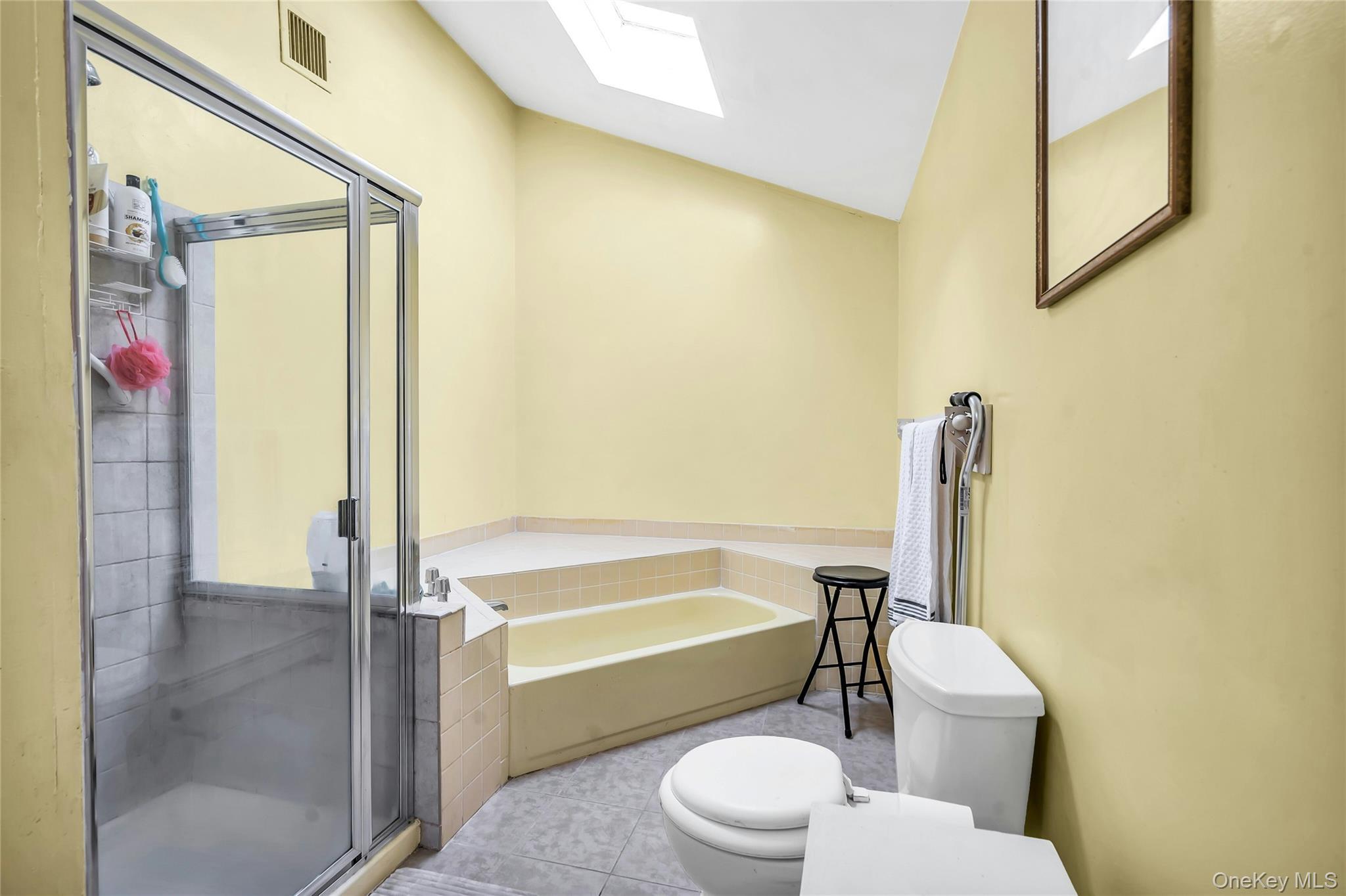 Single Family Hastings  Suffolk County, NY 11961, MLS-982786-19