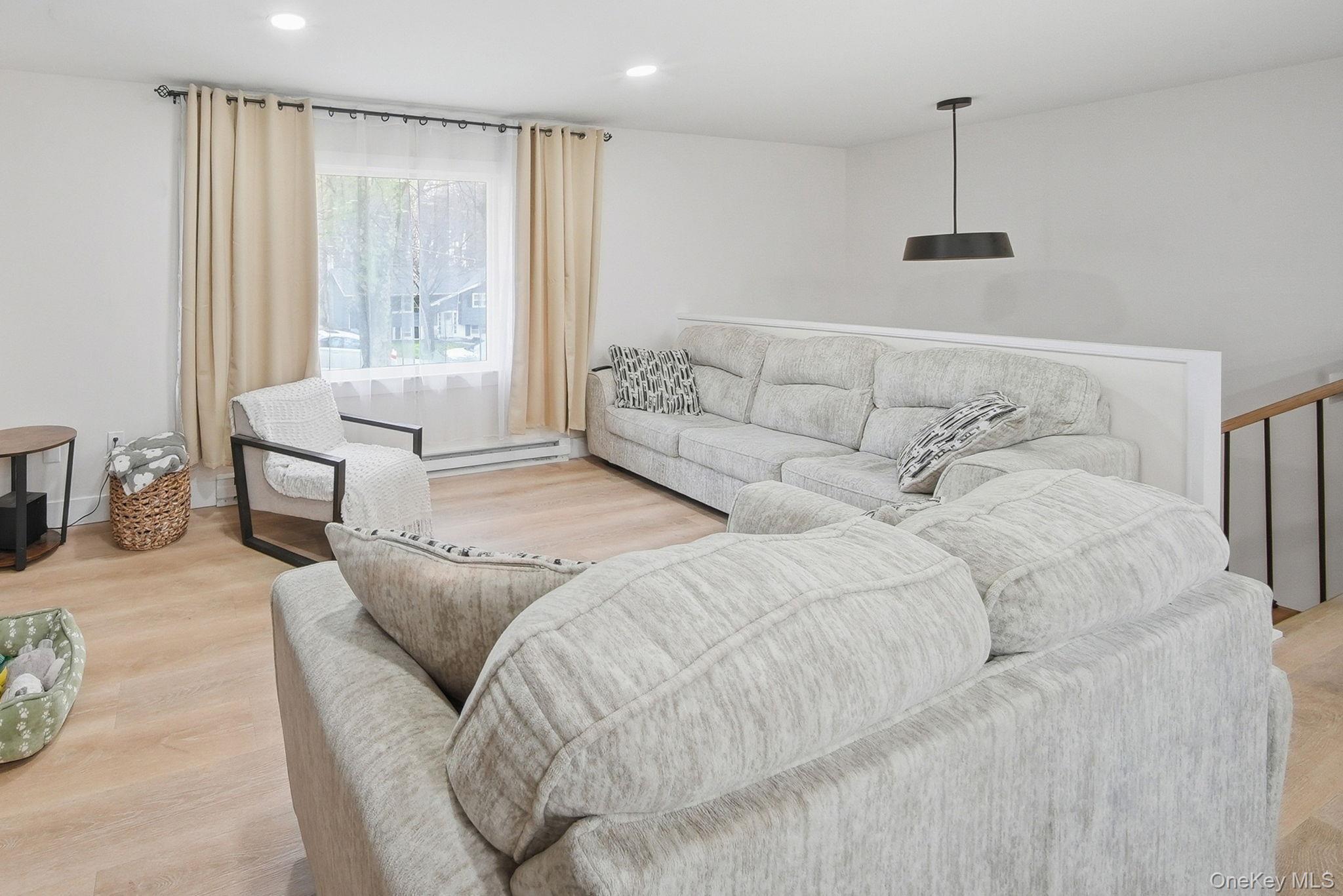 Single Family Atwell  Sullivan County, NY 12701, MLS-982787-10