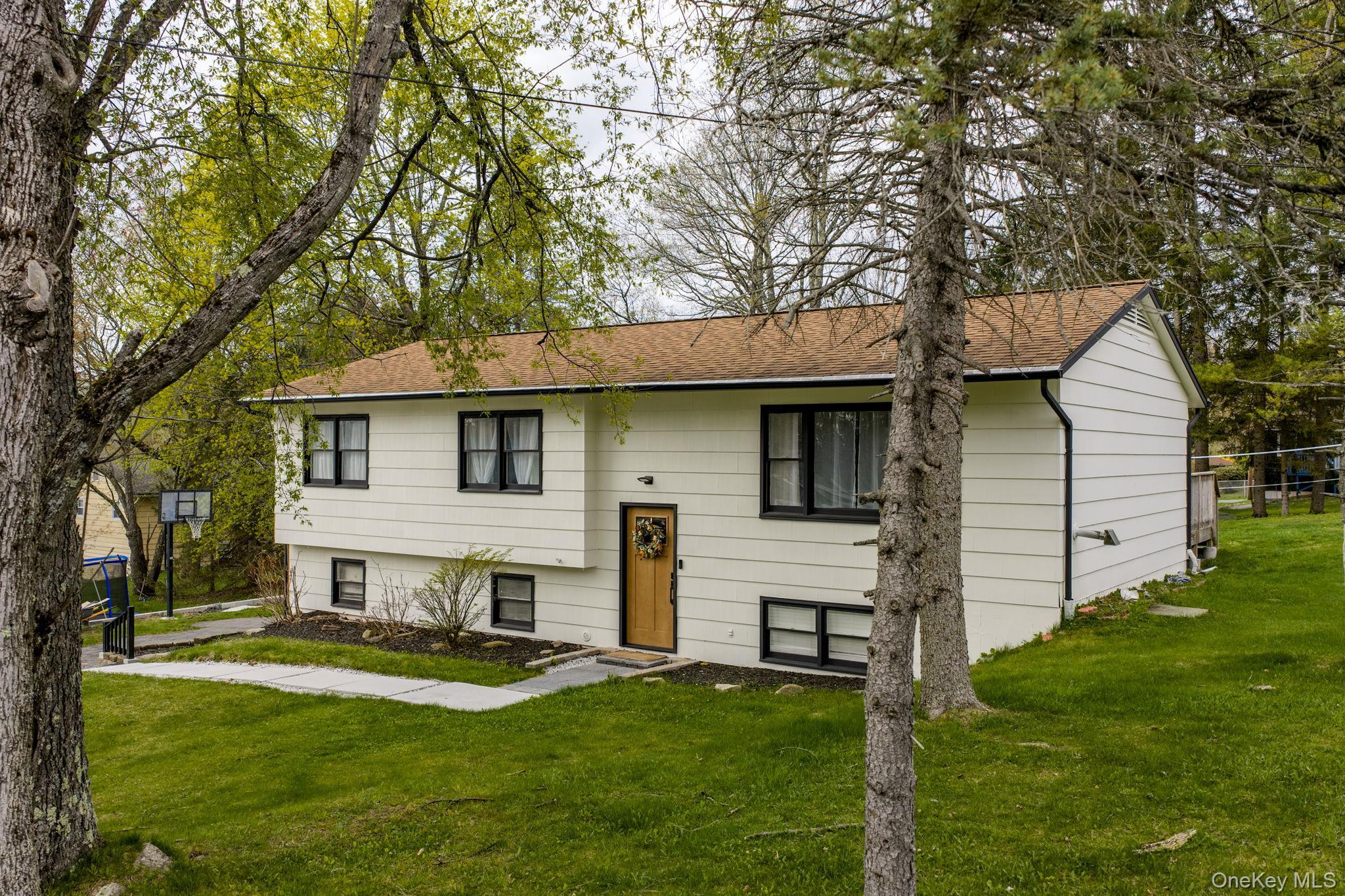 Single Family Atwell  Sullivan County, NY 12701, MLS-982787-3