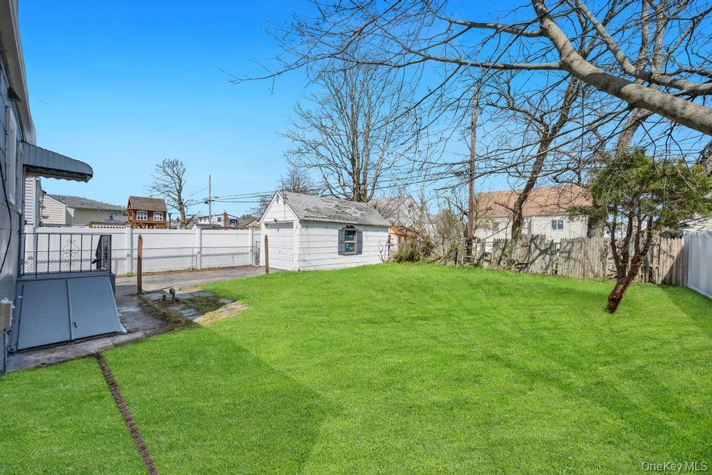 Single Family Lido  Suffolk County, NY 11757, MLS-982813-4