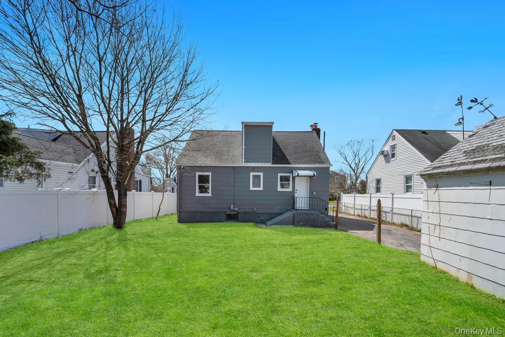 Single Family Lido  Suffolk County, NY 11757, MLS-982813-5