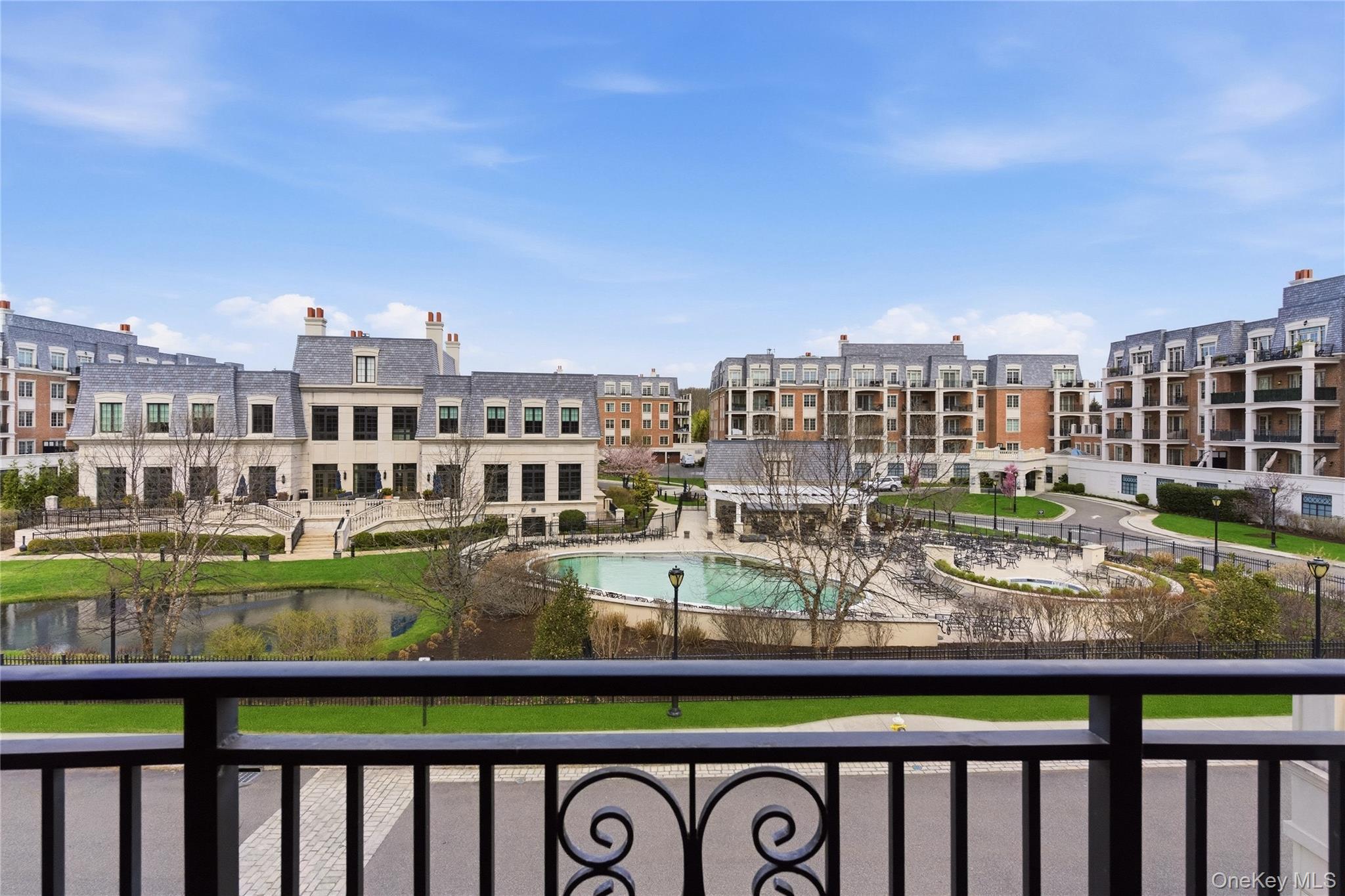 Condo Royal  Nassau County, NY 11040, MLS-982822-27