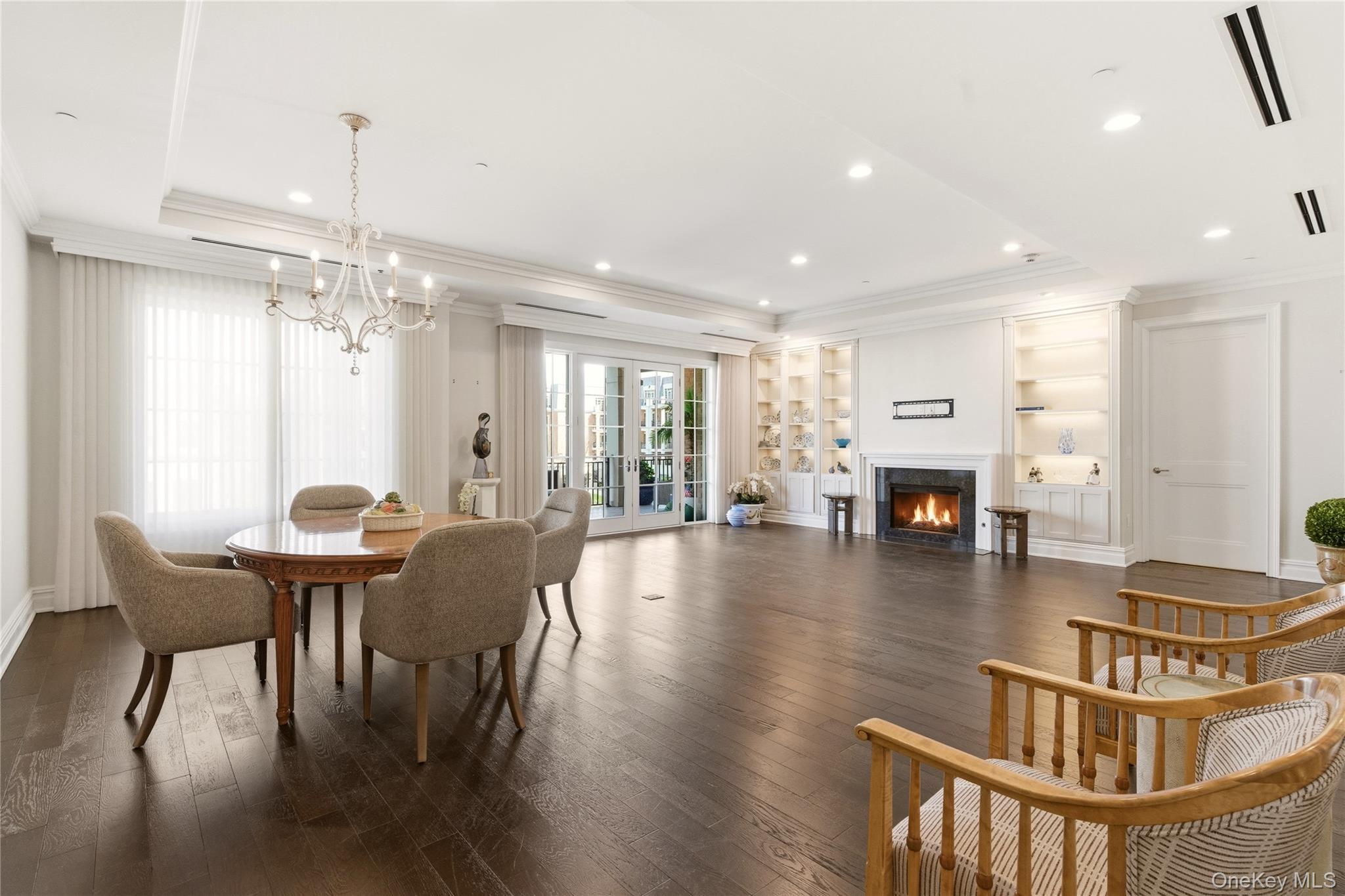 Condo Royal  Nassau County, NY 11040, MLS-982822-6