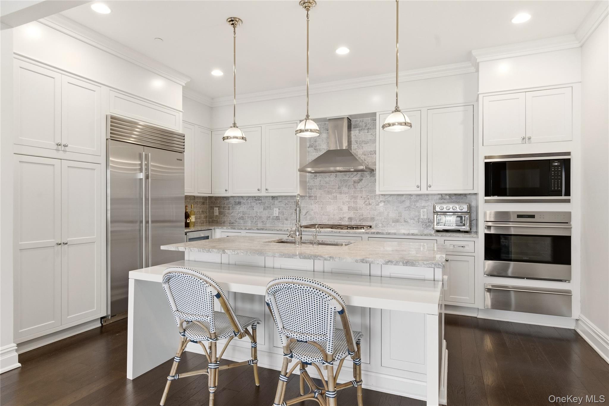 Condo Royal  Nassau County, NY 11040, MLS-982822-9