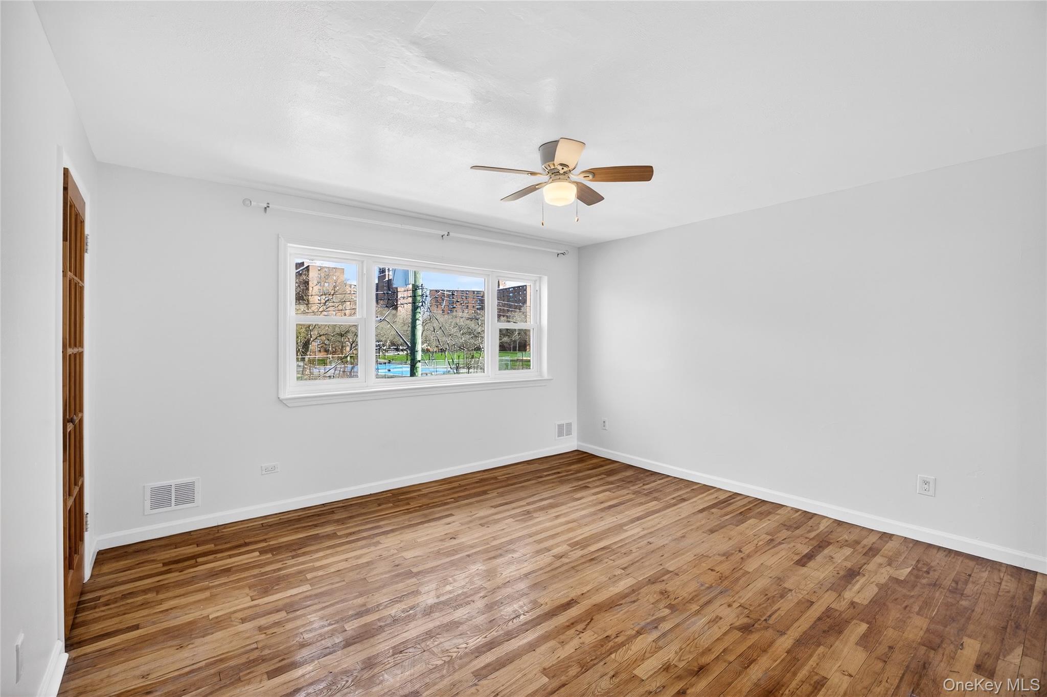 Single Family Lacombe  Bronx, NY 10473, MLS-982840-11