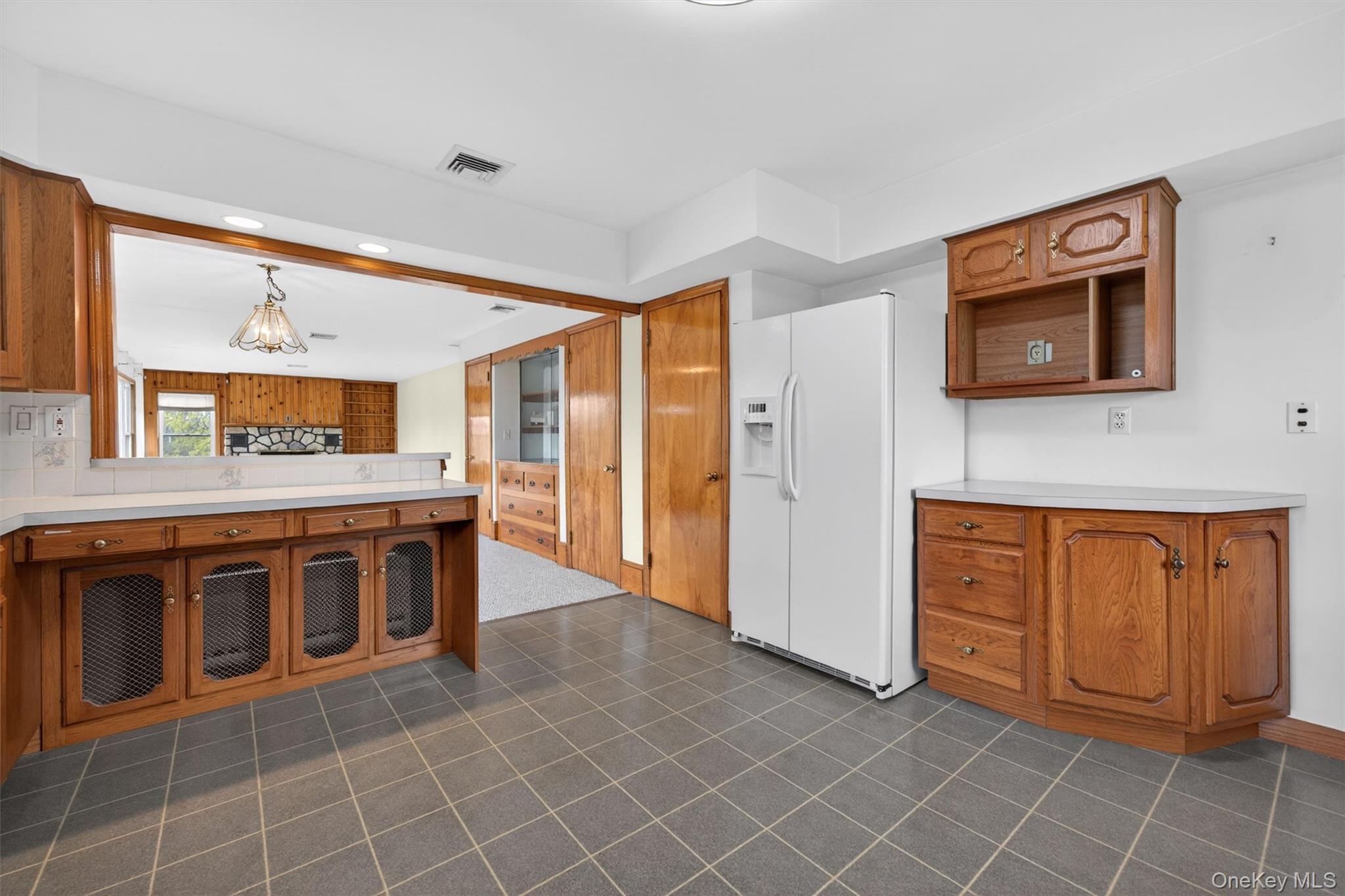 Single Family Hudson  Ulster County, NY 12542, MLS-982869-20