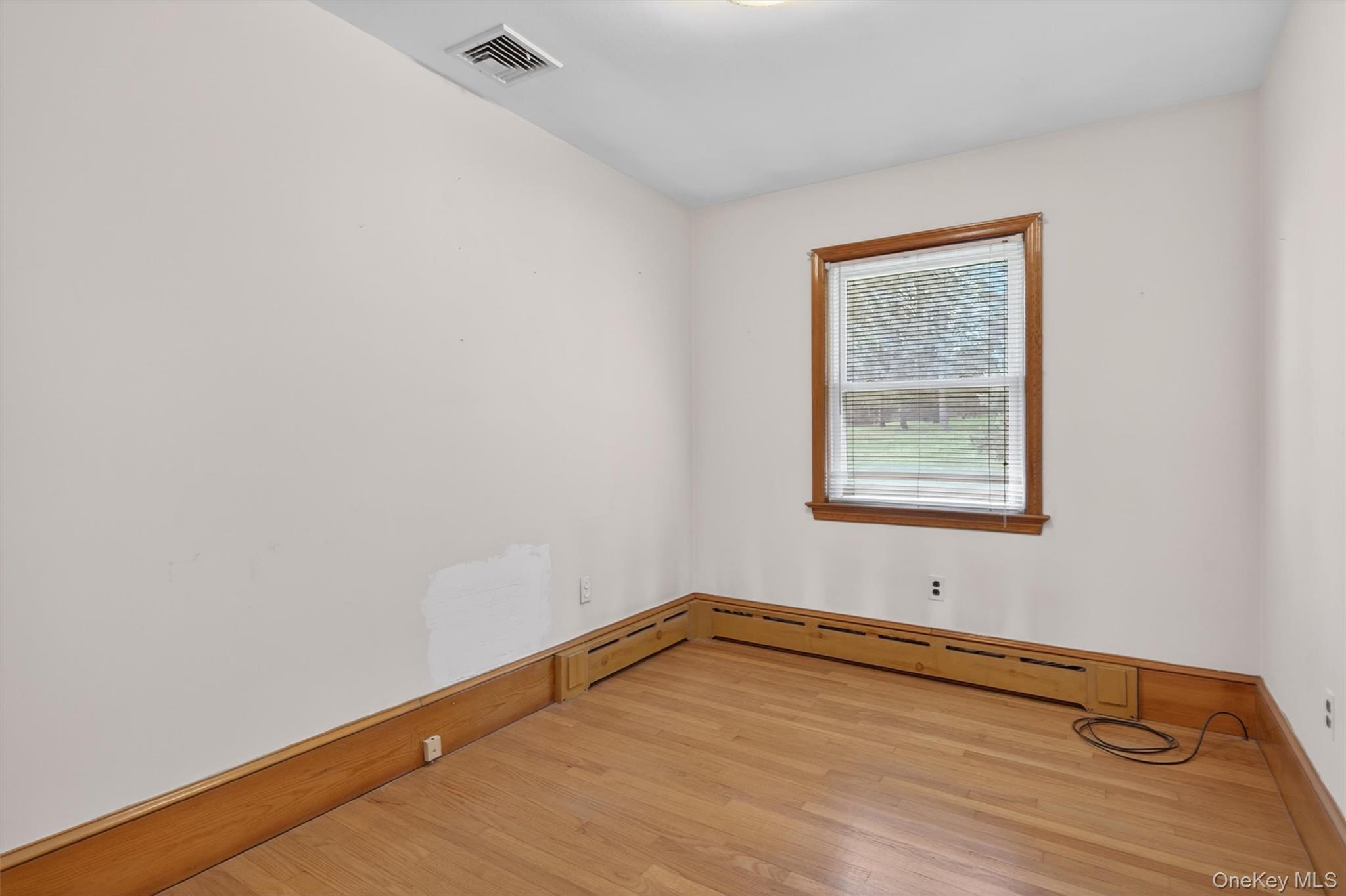 Single Family Hudson  Ulster County, NY 12542, MLS-982869-27