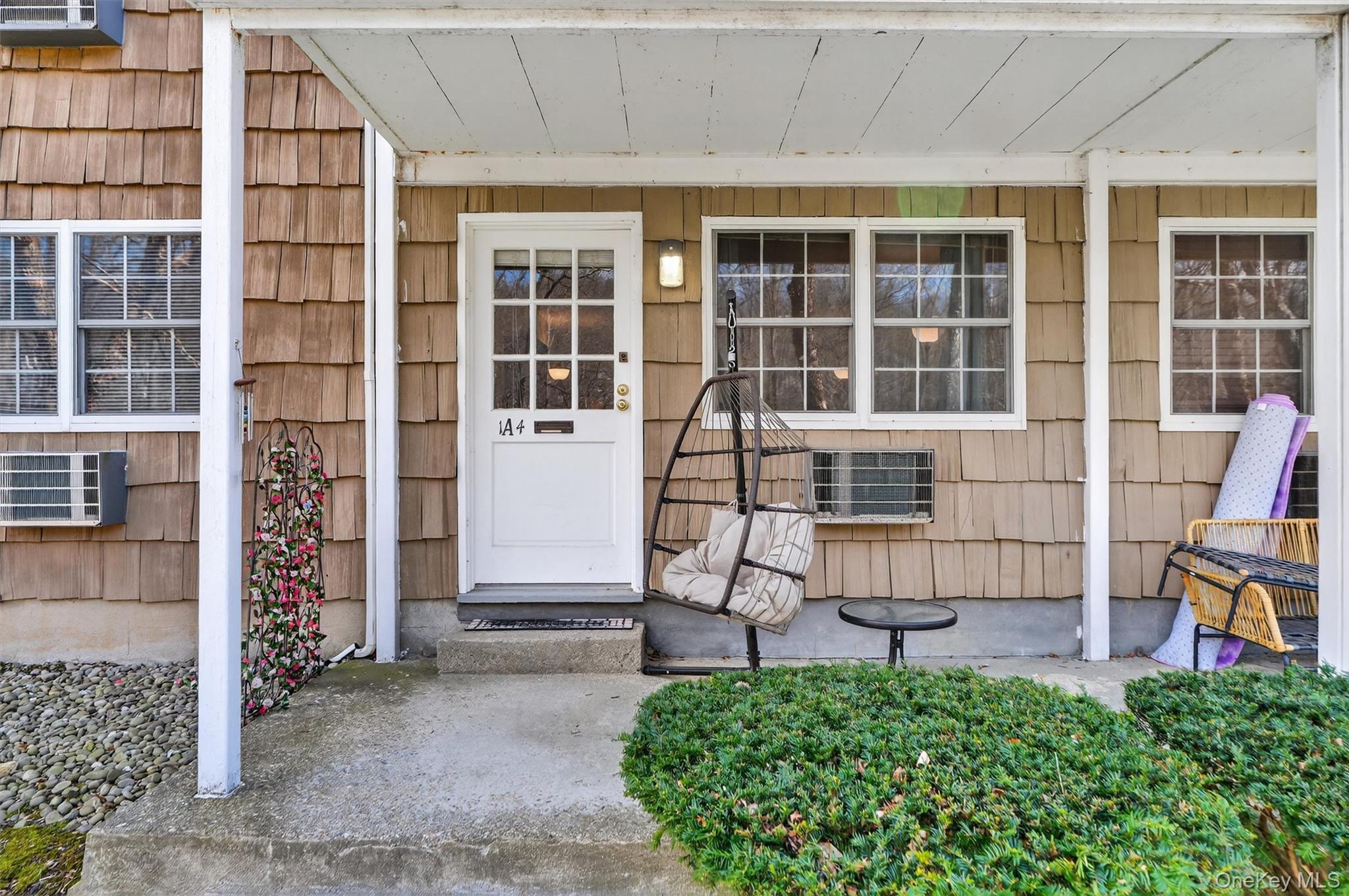 Coop Crompond  Westchester County, NY 10566, MLS-982872-5