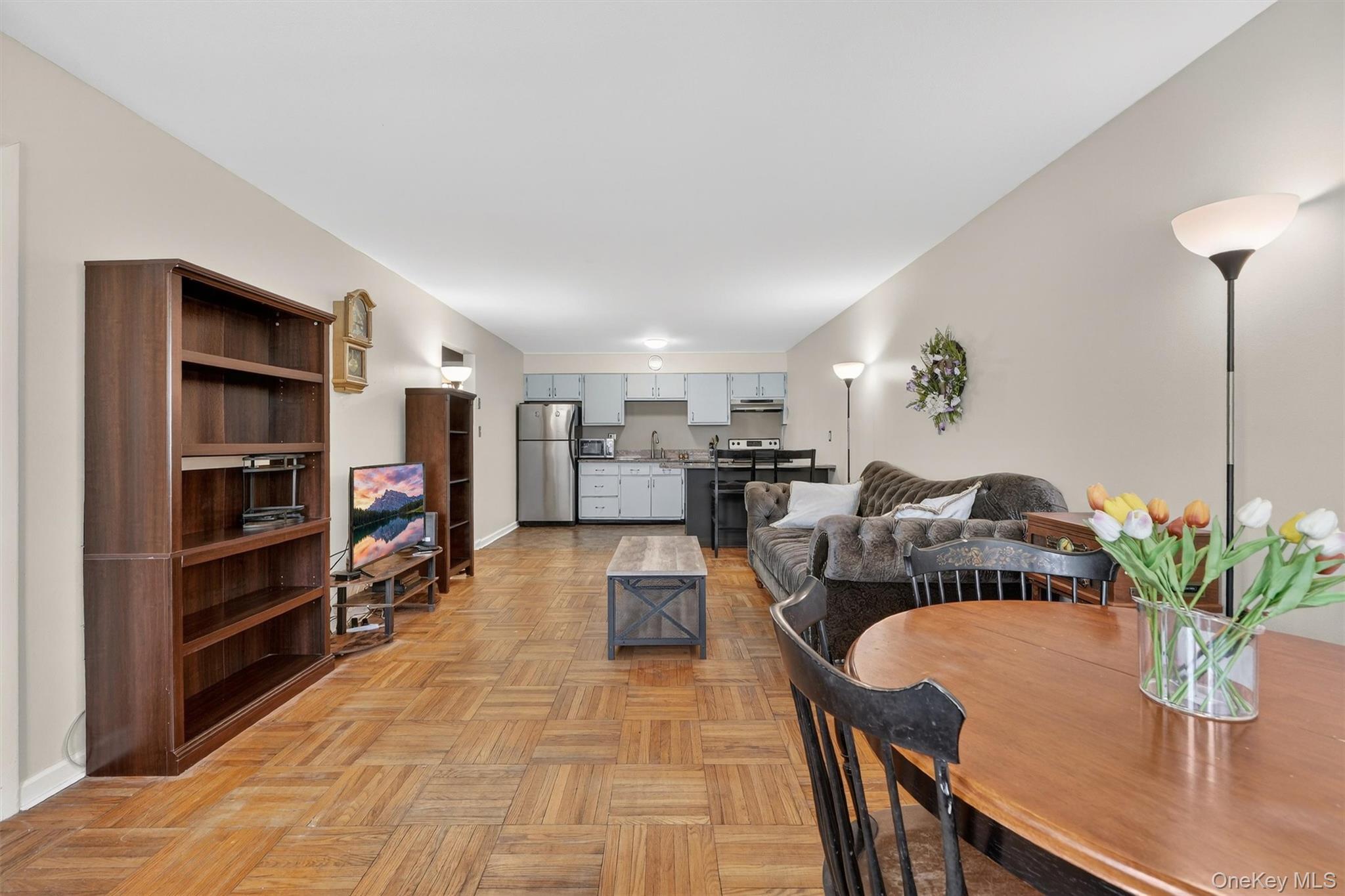 Coop Crompond  Westchester County, NY 10566, MLS-982872-7