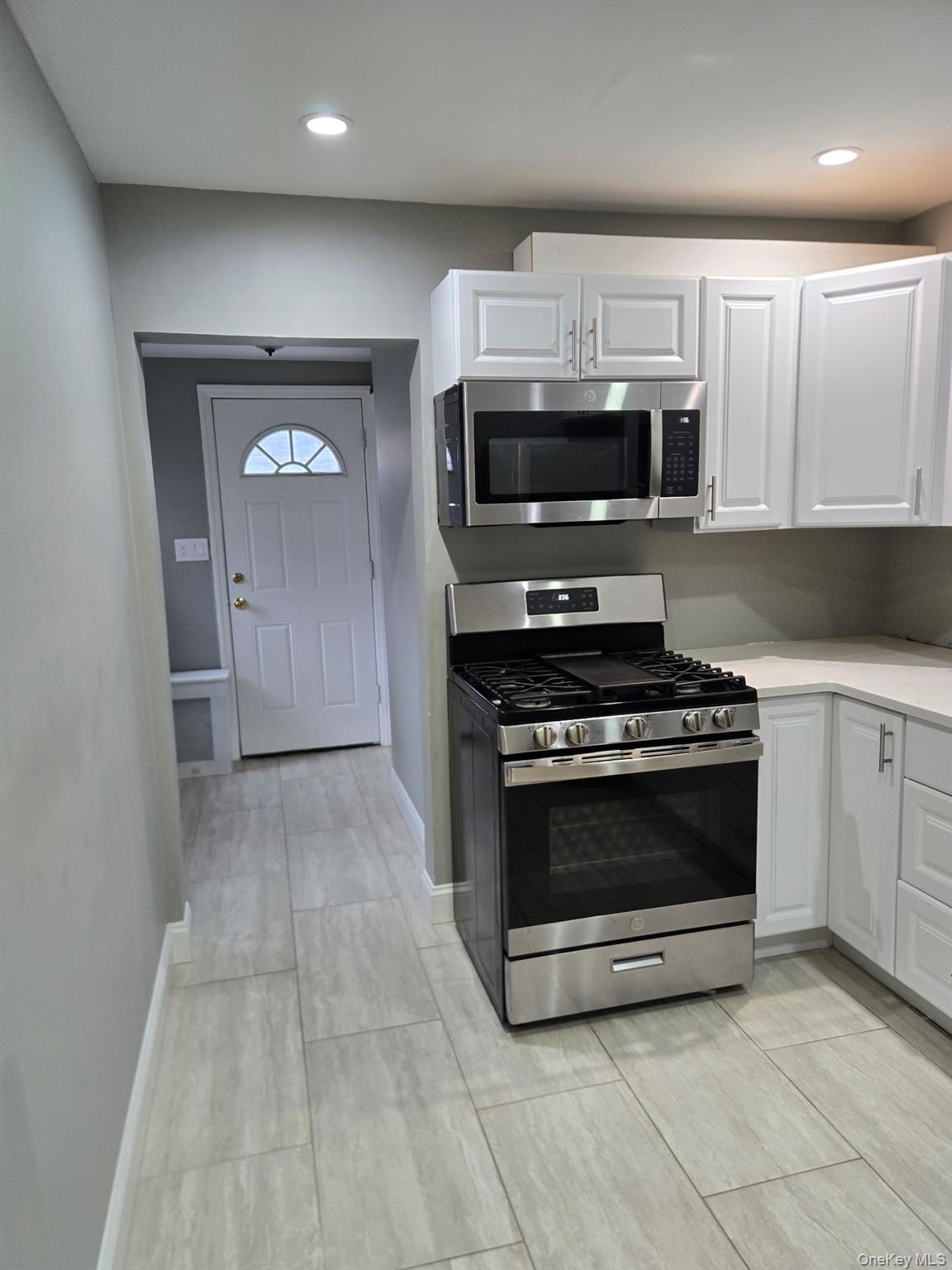 Single Family Rutland  Nassau County, NY 11520, MLS-982873-5