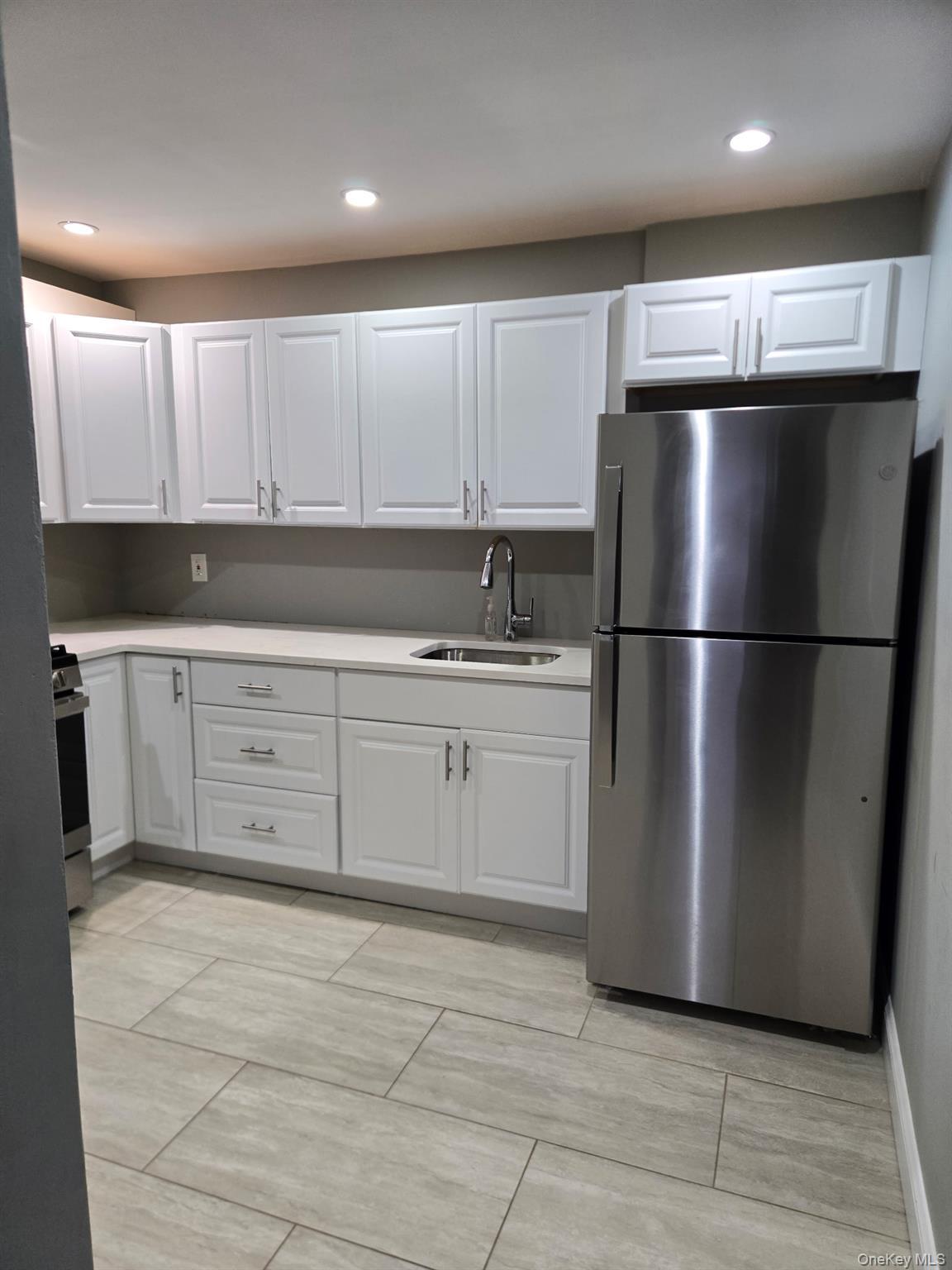 Single Family Rutland  Nassau County, NY 11520, MLS-982873-6