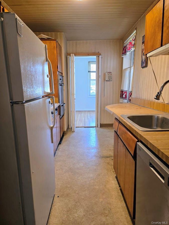 Coop 211th Queens, NY 11360, MLS-982883-9