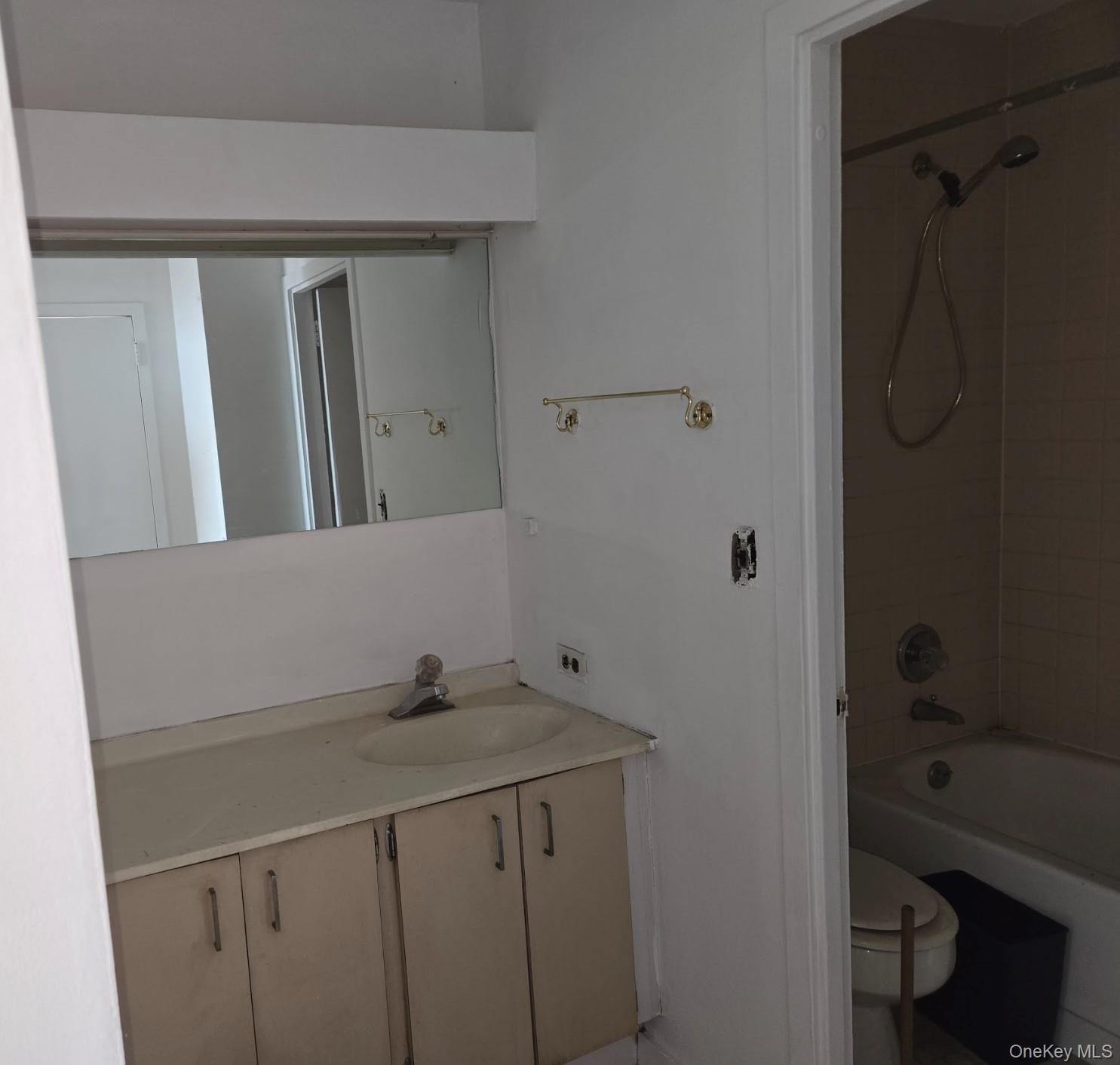 Coop 4th Avenue Manhattan, NY 10003, MLS-982895-13