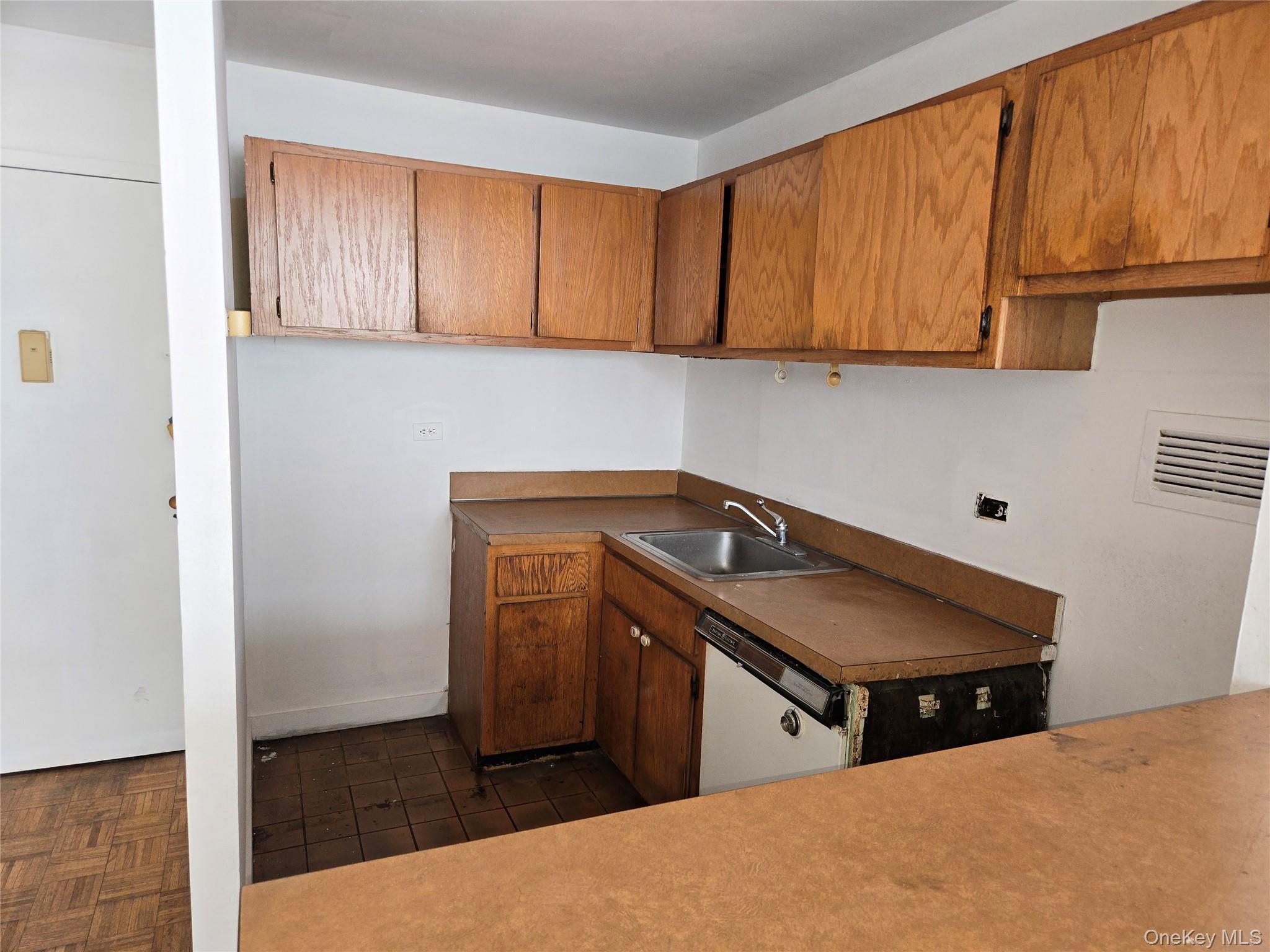 Coop 4th Avenue Manhattan, NY 10003, MLS-982895-9