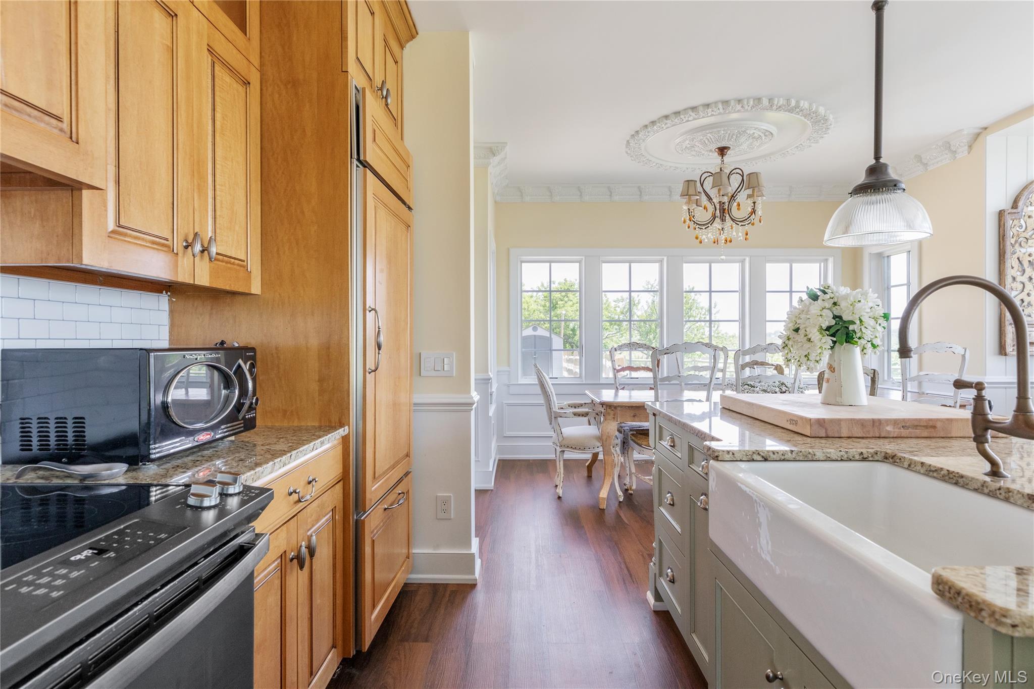 Single Family Edgemere Street  Suffolk County, NY 11954, MLS-982906-11