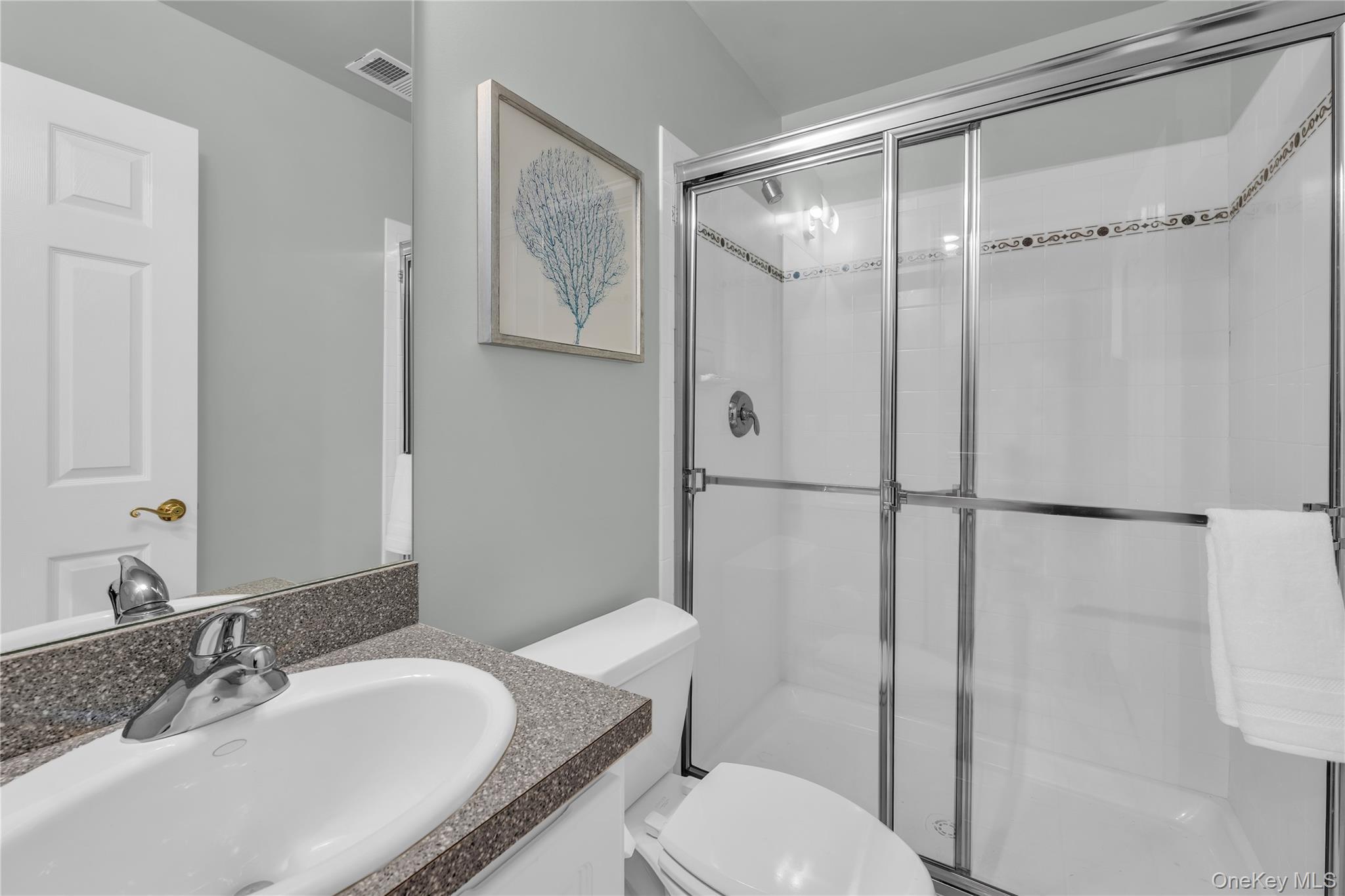 Single Family Eagle  Suffolk County, NY 11716, MLS-982931-16