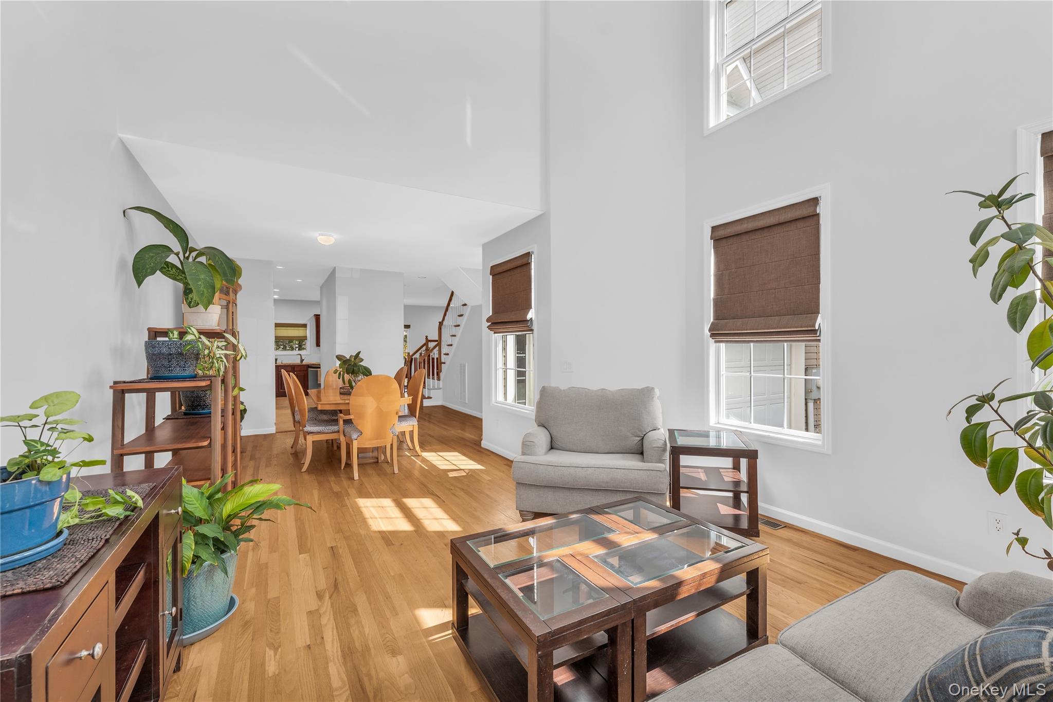 Single Family Eagle  Suffolk County, NY 11716, MLS-982931-4