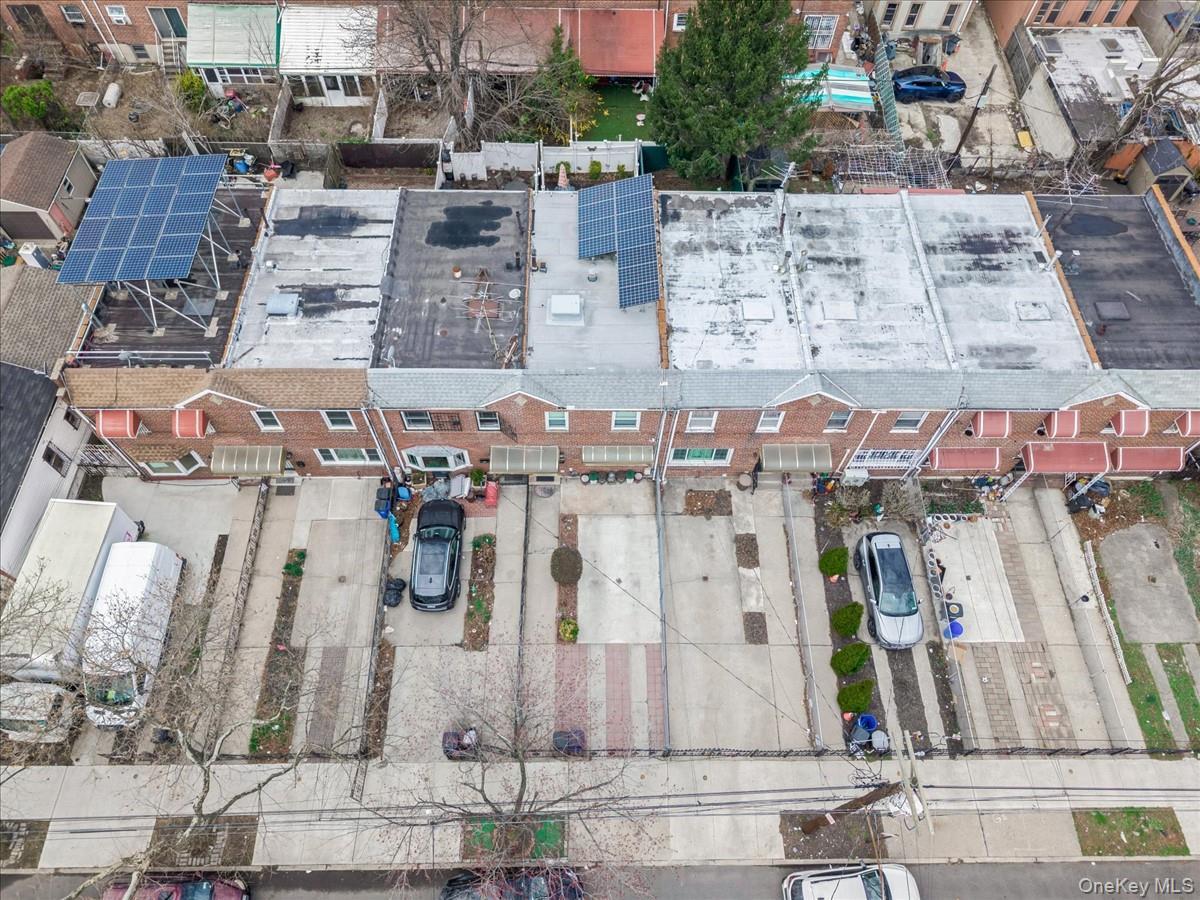 Single Family Pine  Brooklyn, NY 11208, MLS-982934-21