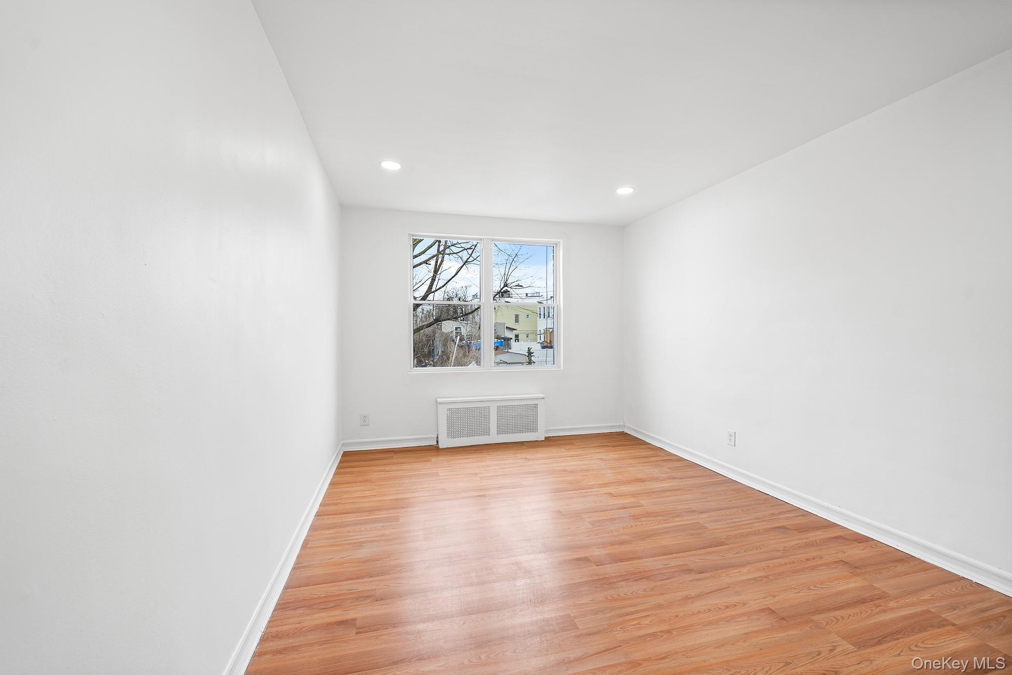 Single Family Autumn  Brooklyn, NY 11208, MLS-982935-19