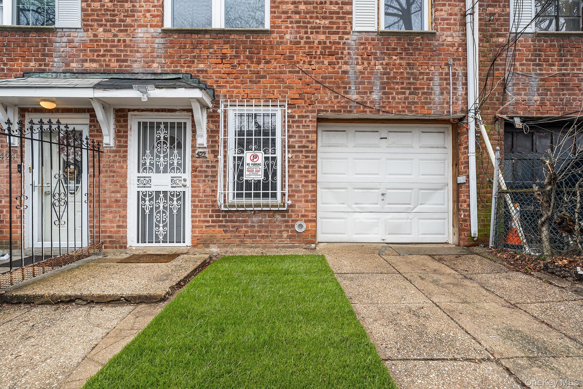 Single Family Autumn  Brooklyn, NY 11208, MLS-982935-2