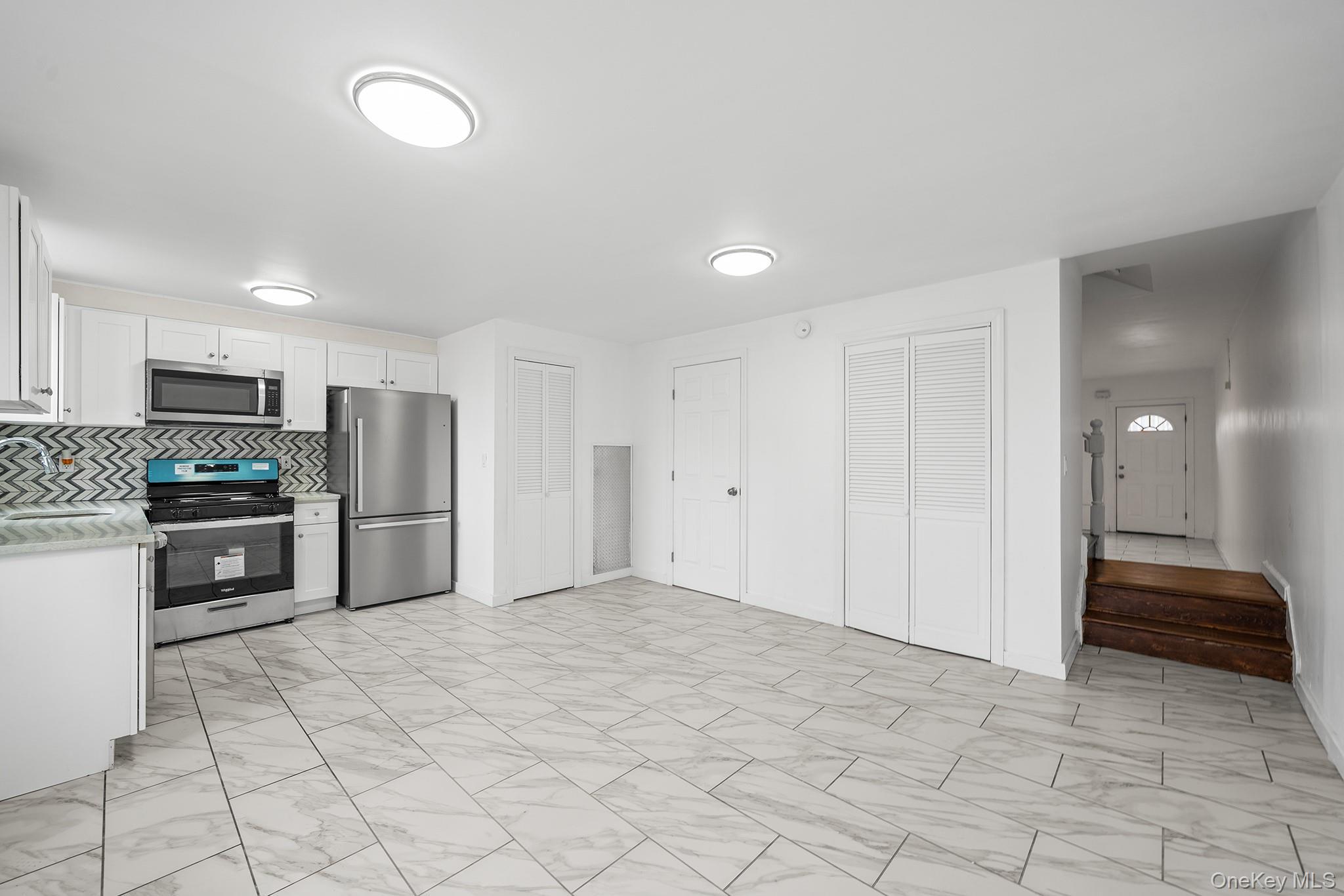 Single Family Autumn  Brooklyn, NY 11208, MLS-982935-9