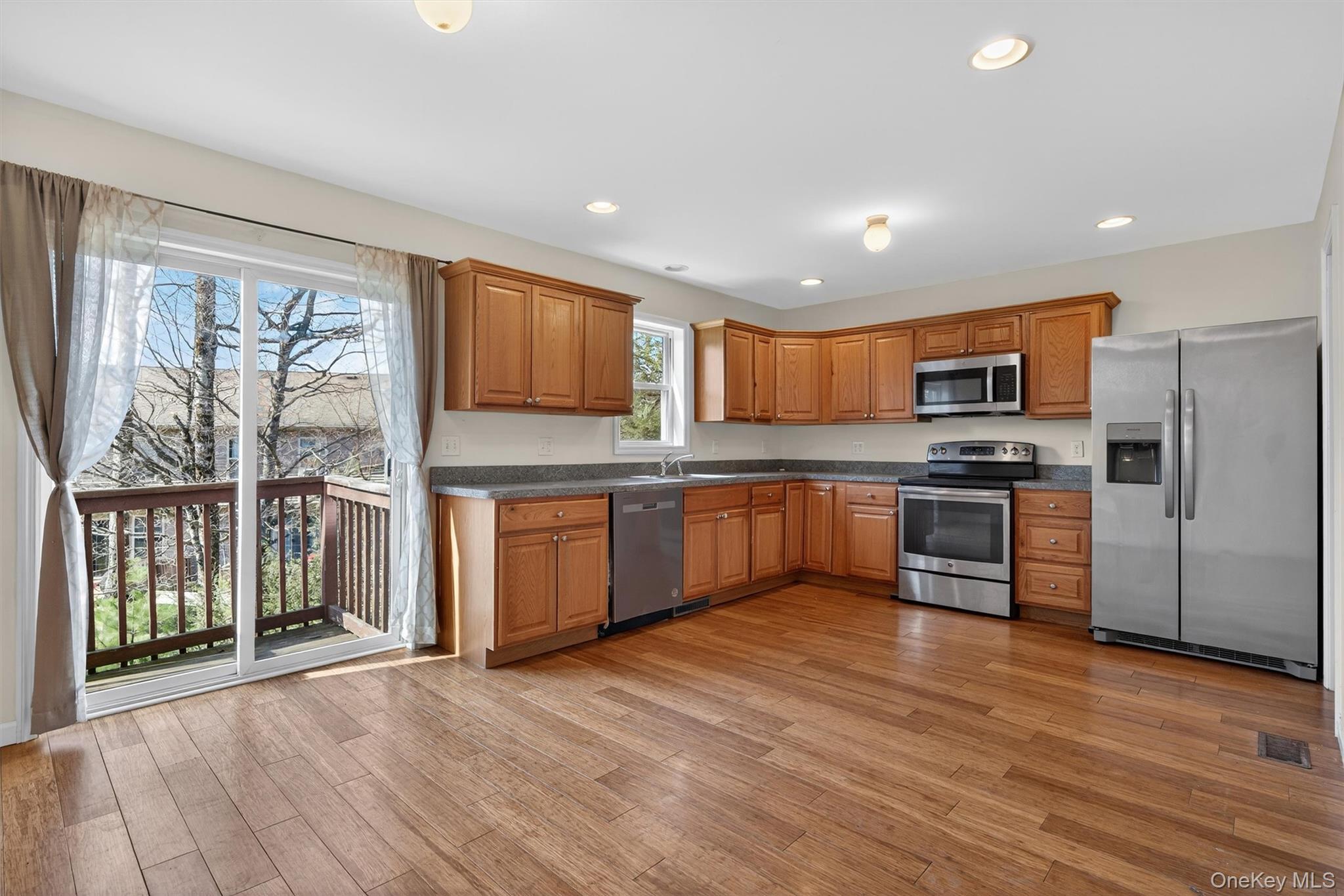 Single Family Deerfield Court Sullivan County, NY 12775, MLS-982958-11
