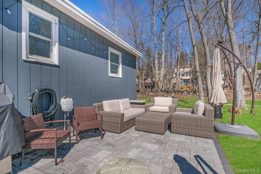 Single Family Locust Putnam County, NY 10509, MLS-982960-13