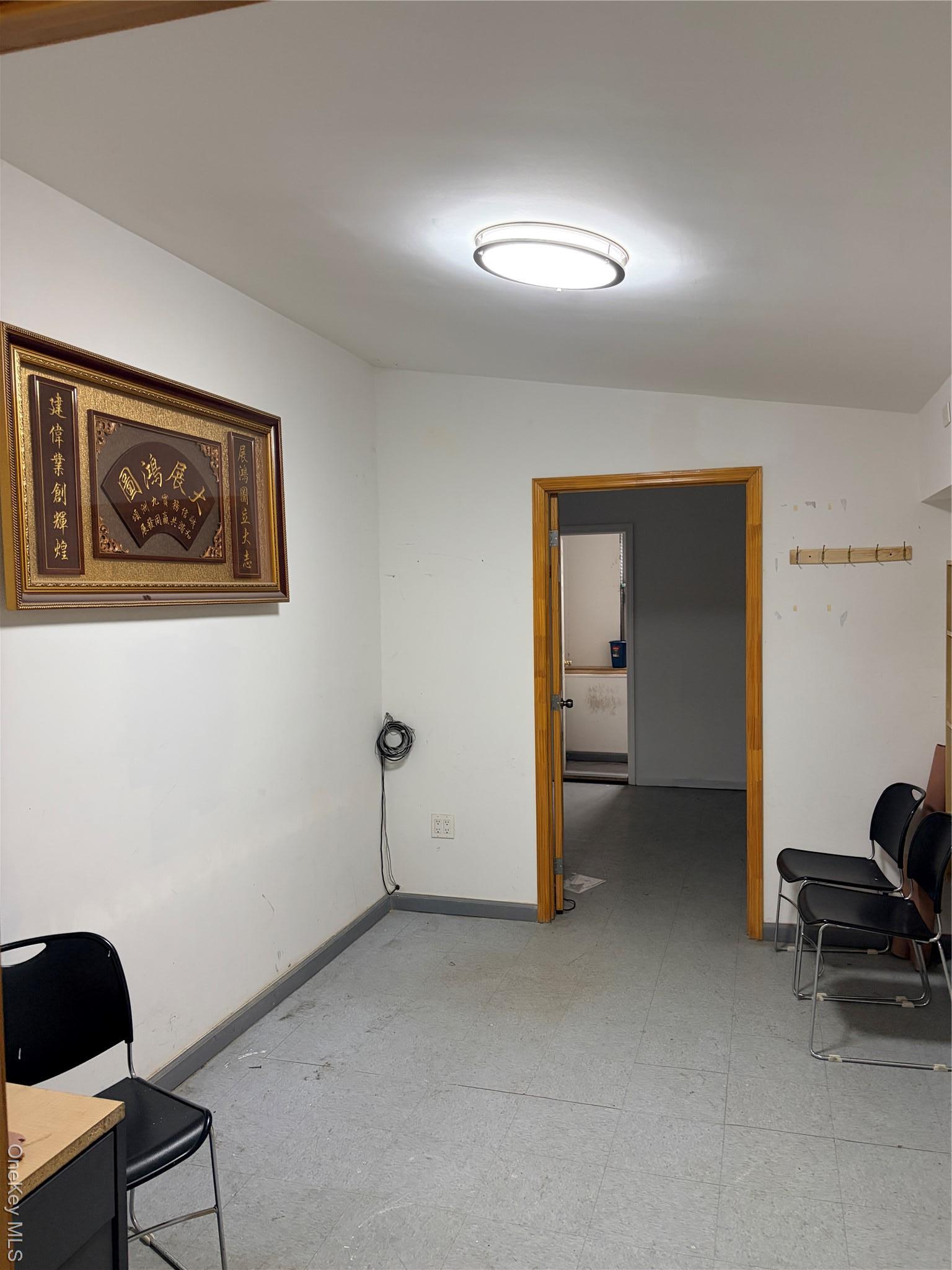 Commercial Lease 36th  Queens, NY 11101, MLS-982963-2