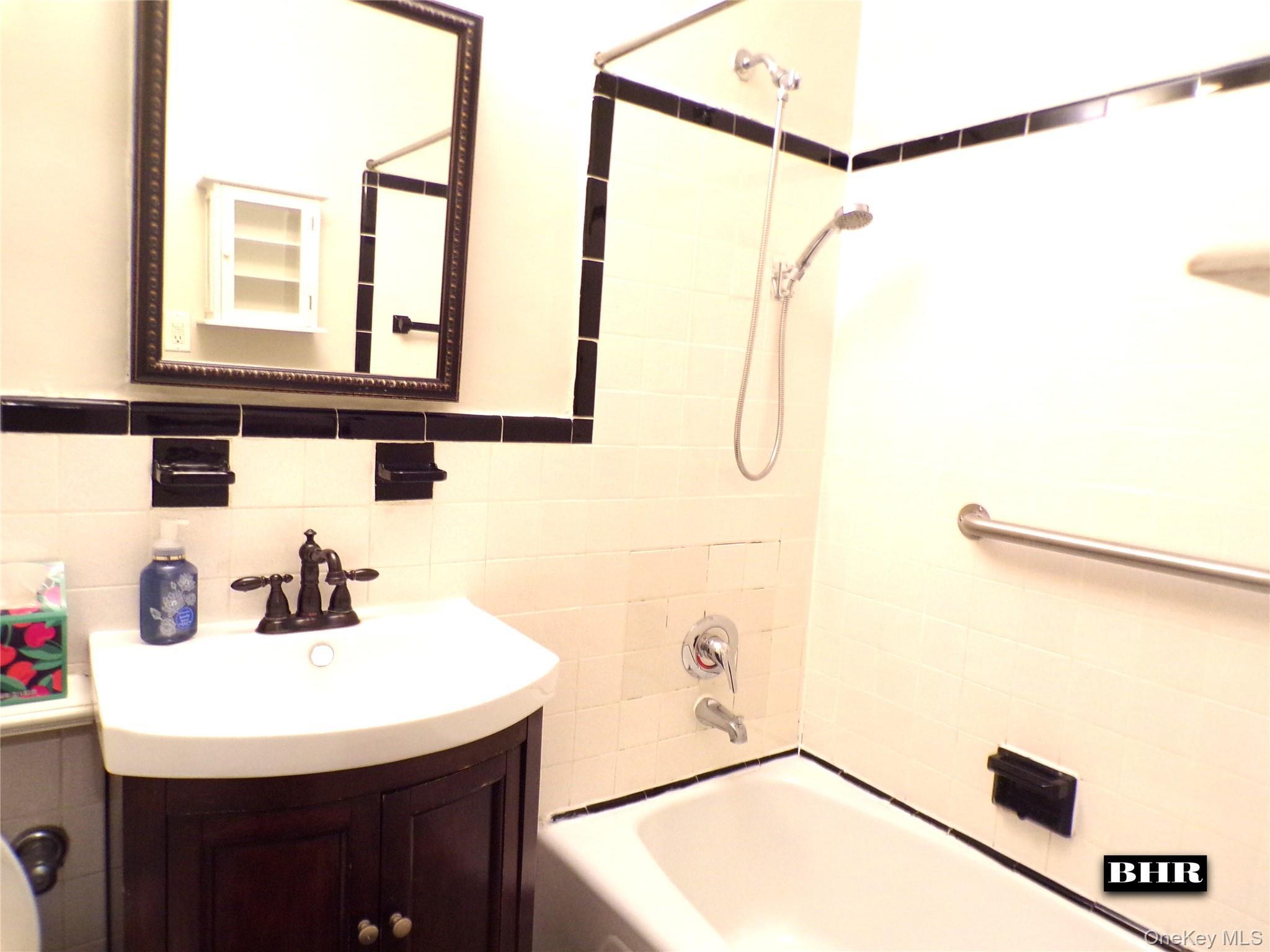 Coop Gerritsen  Brooklyn, NY 11229, MLS-982975-9