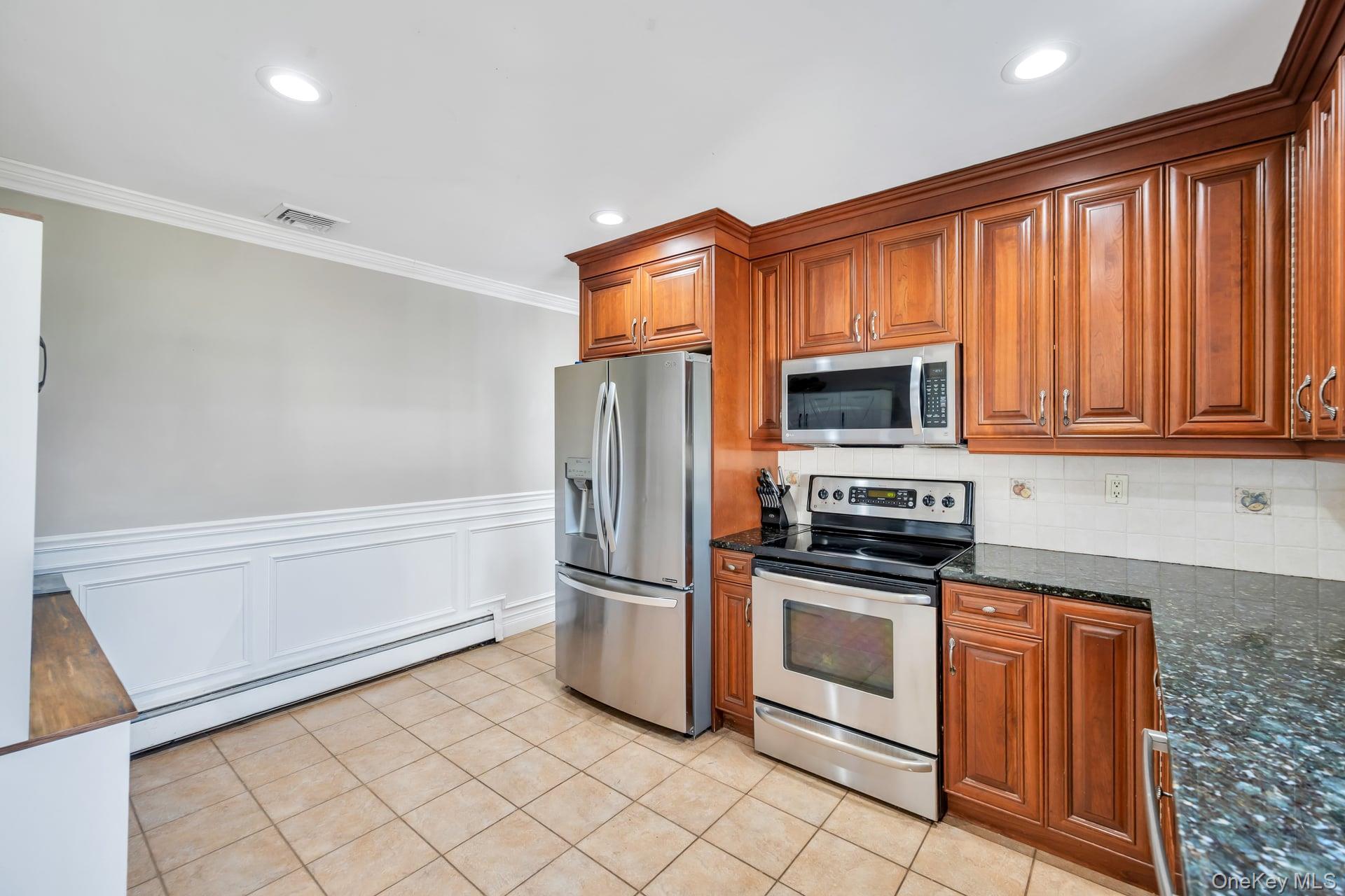 Single Family Serene  Suffolk County, NY 11788, MLS-982980-21