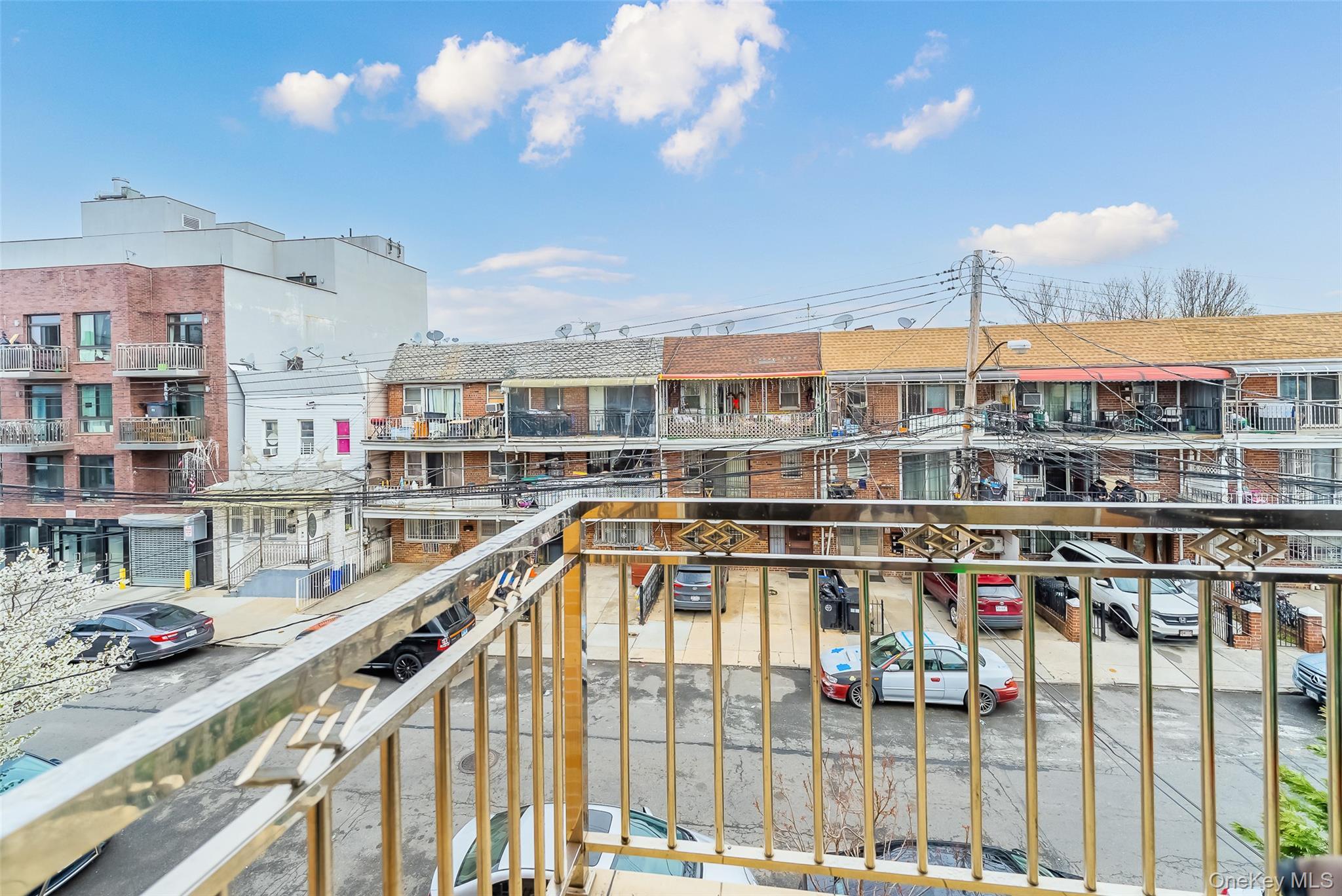 Condo Granger Queens, NY 11368, MLS-982981-17