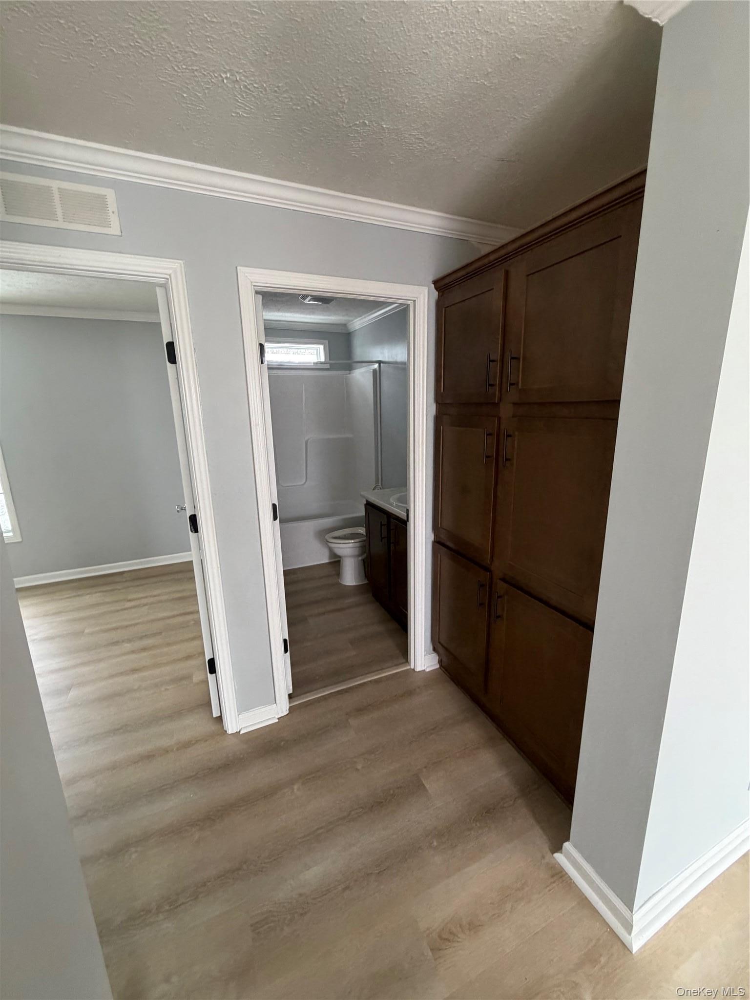 Single Family New Hackensack Rd Dutchess County, NY 12590, MLS-982990-20