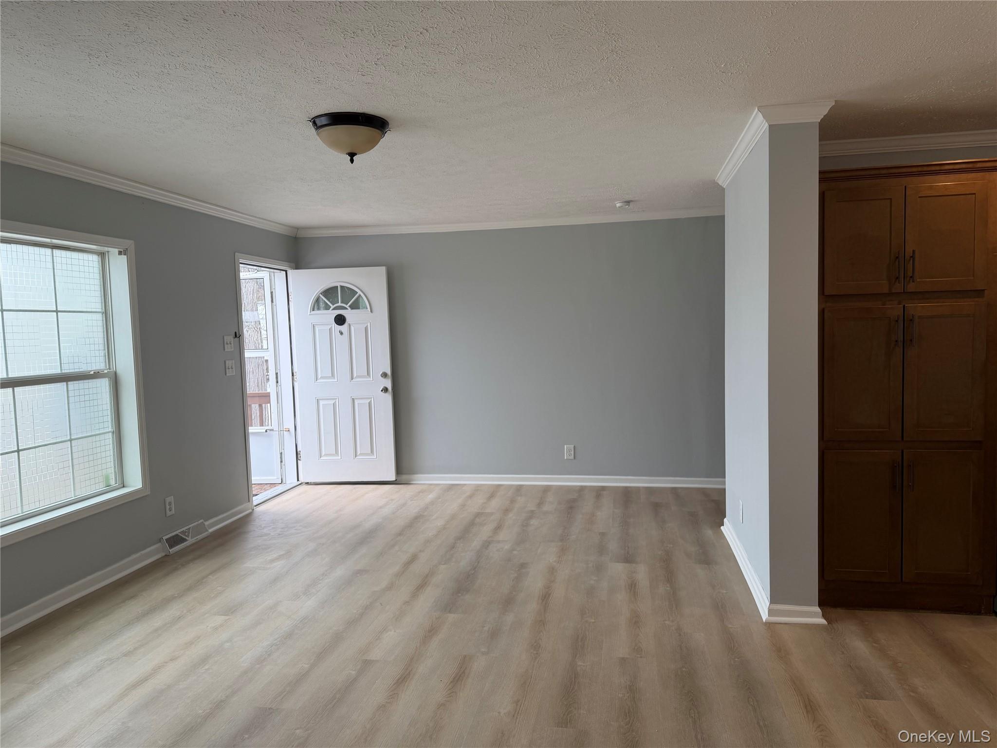 Single Family New Hackensack Rd Dutchess County, NY 12590, MLS-982990-4