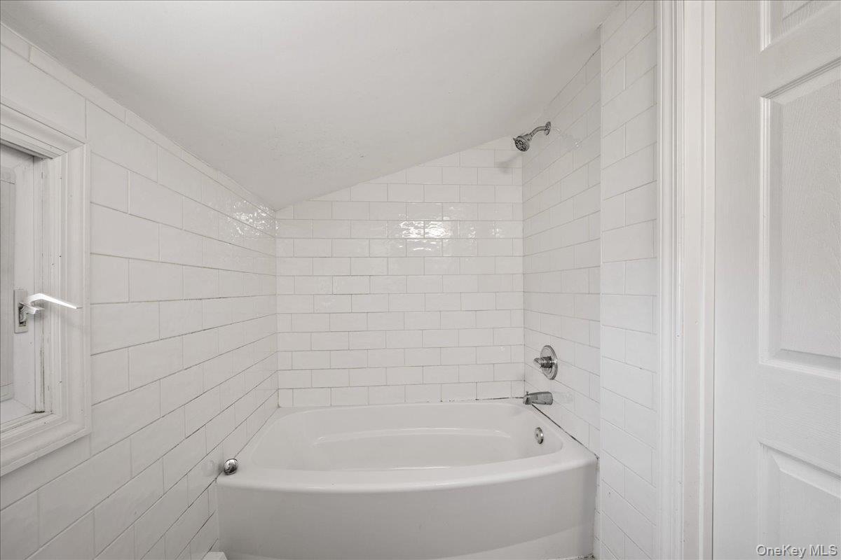 Single Family Westend  Nassau County, NY 11520, MLS-983001-15