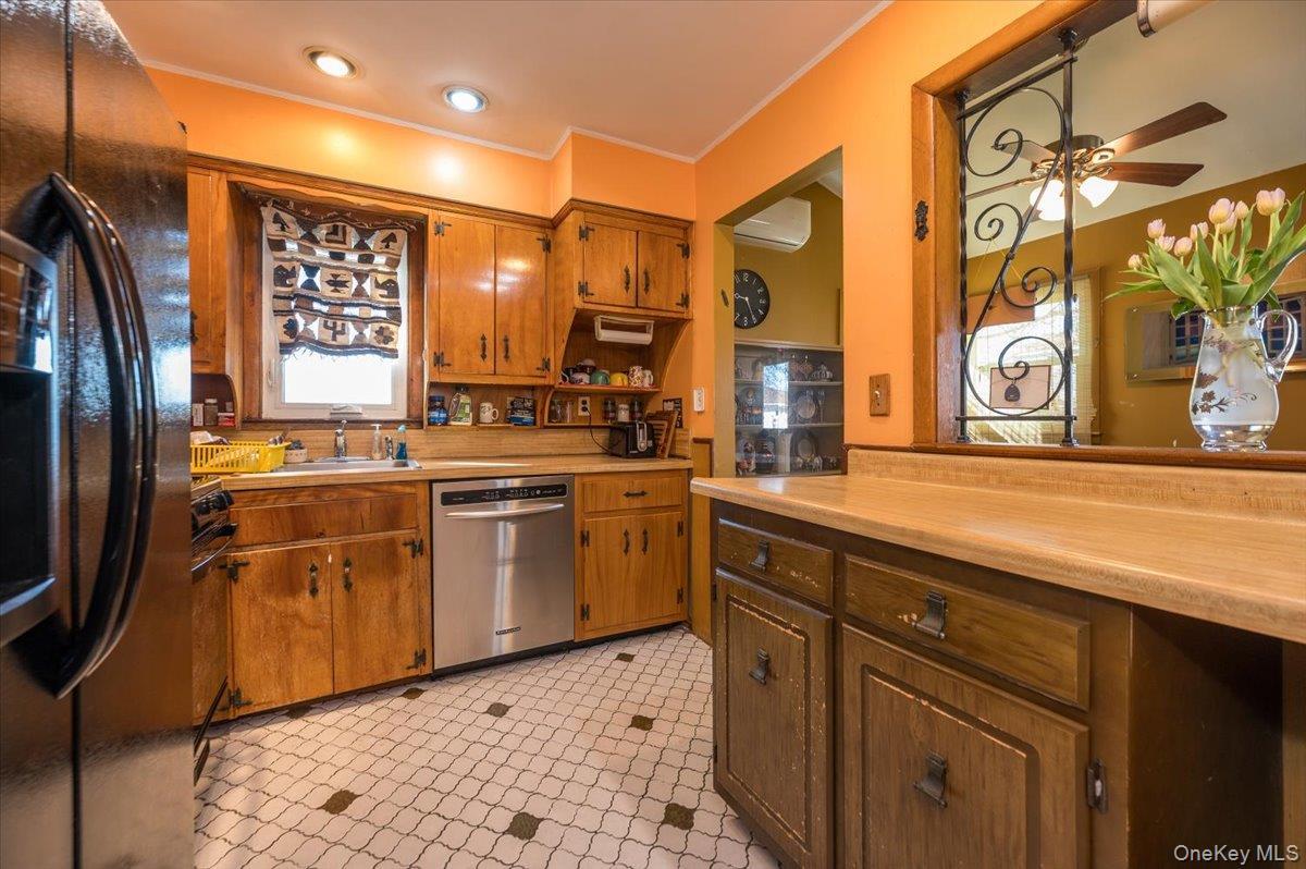 Single Family 4th  Nassau County, NY 11572, MLS-983011-5