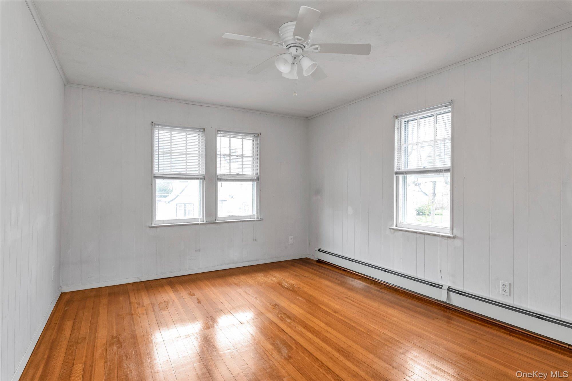 Single Family Rocklyn  Nassau County, NY 11563, MLS-983043-13