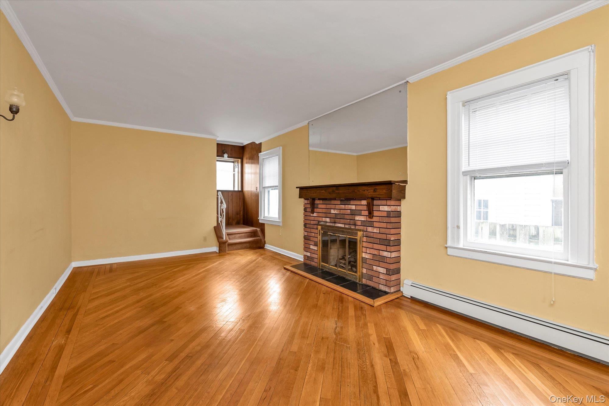 Single Family Rocklyn  Nassau County, NY 11563, MLS-983043-4