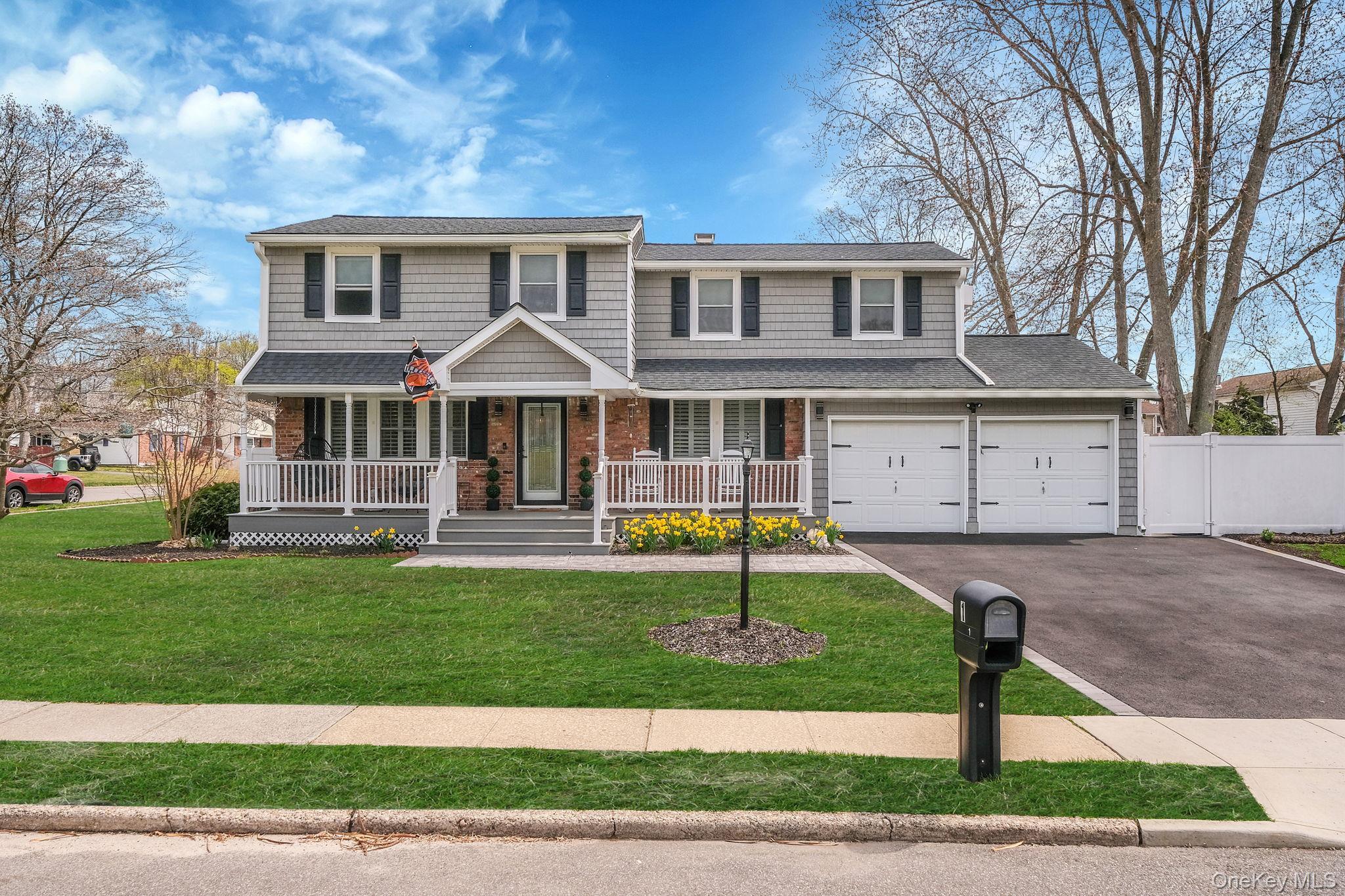 Single Family Hooper  Suffolk County, NY 11776, MLS-983047-2