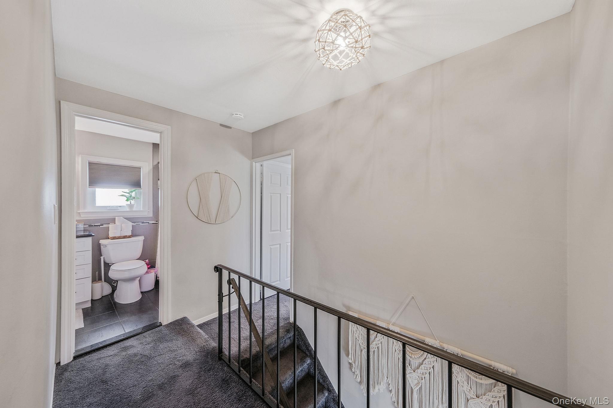 Single Family Hooper  Suffolk County, NY 11776, MLS-983047-43