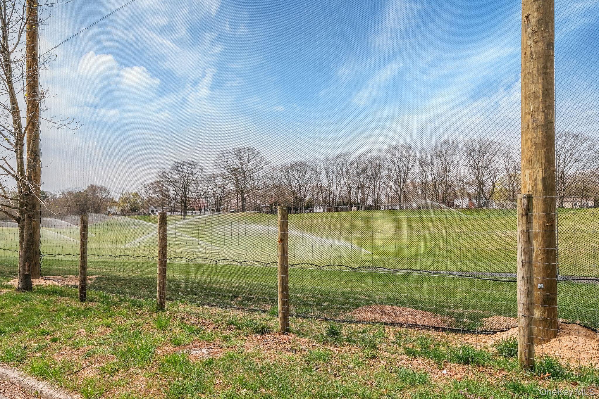 Single Family Hooper  Suffolk County, NY 11776, MLS-983047-7