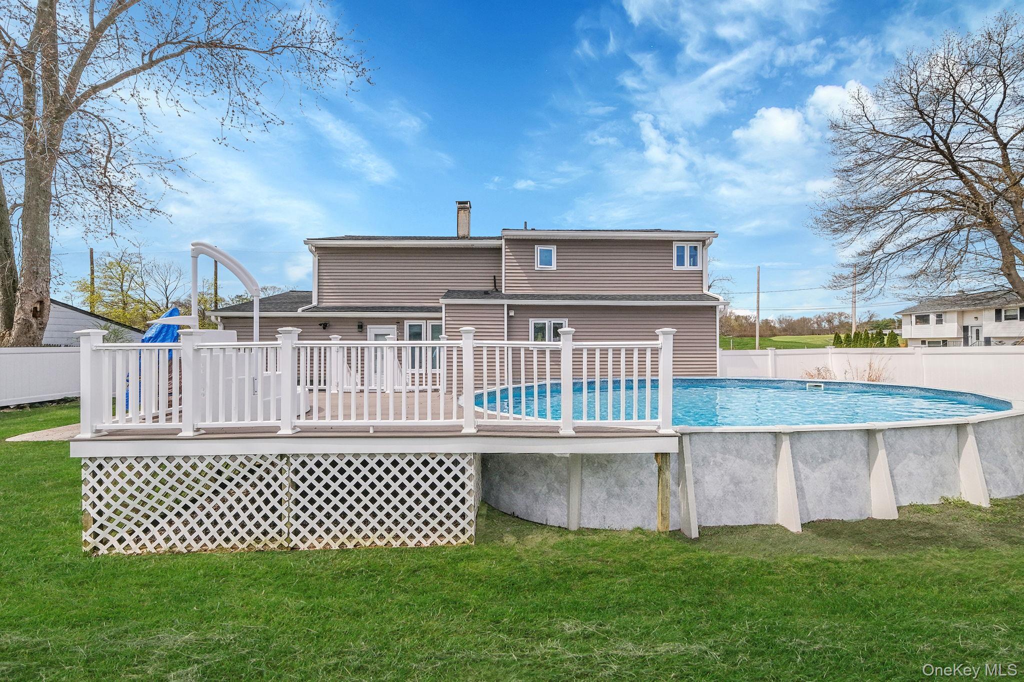 Single Family Hooper  Suffolk County, NY 11776, MLS-983047-9