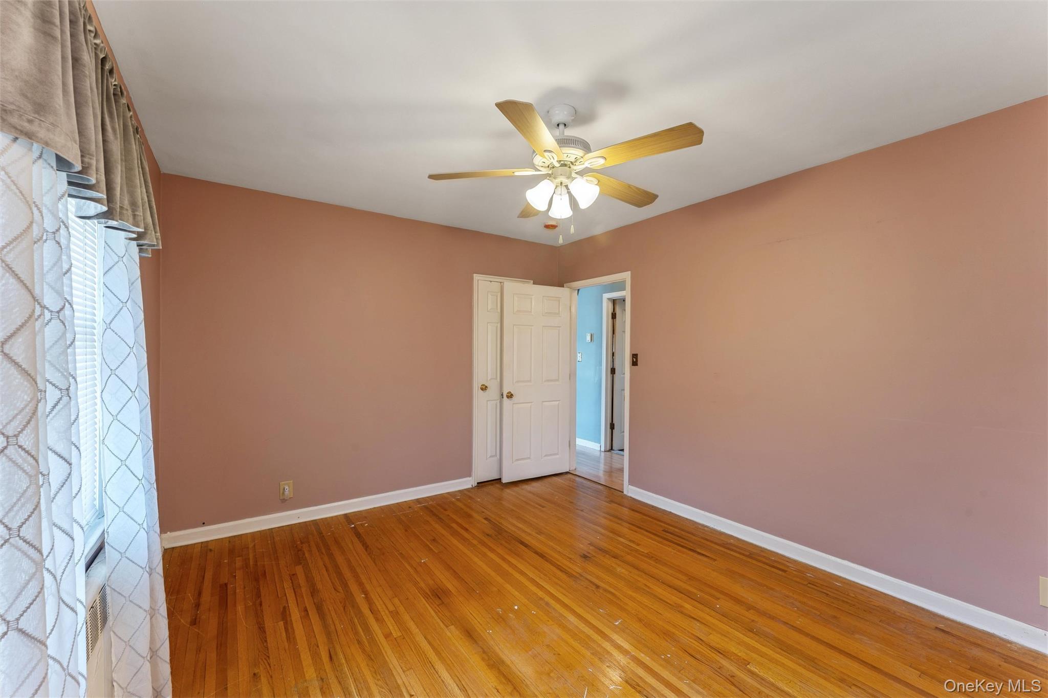 Single Family Dogwood  Nassau County, NY 11580, MLS-983056-10