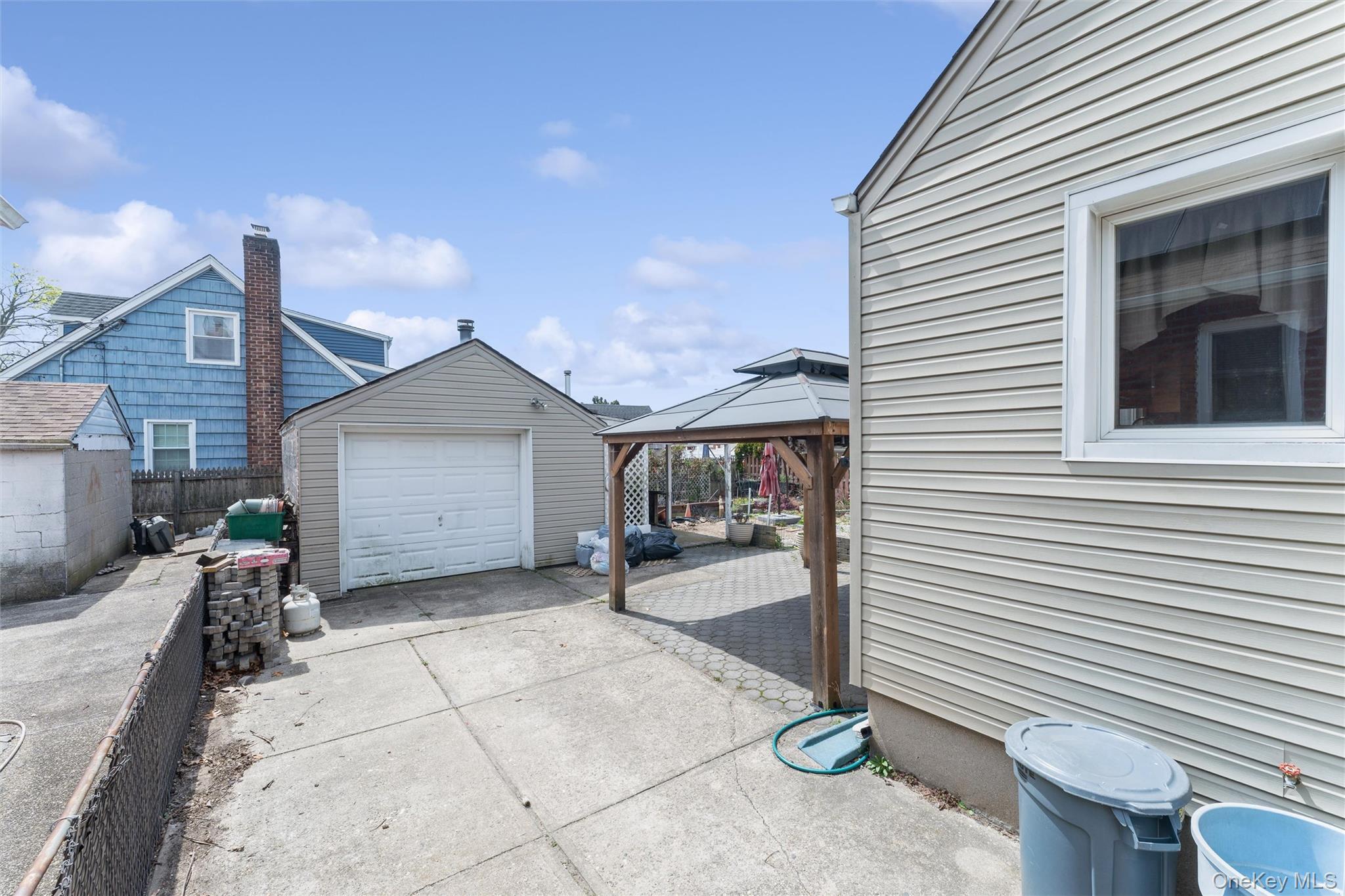 Single Family Dogwood  Nassau County, NY 11580, MLS-983056-20