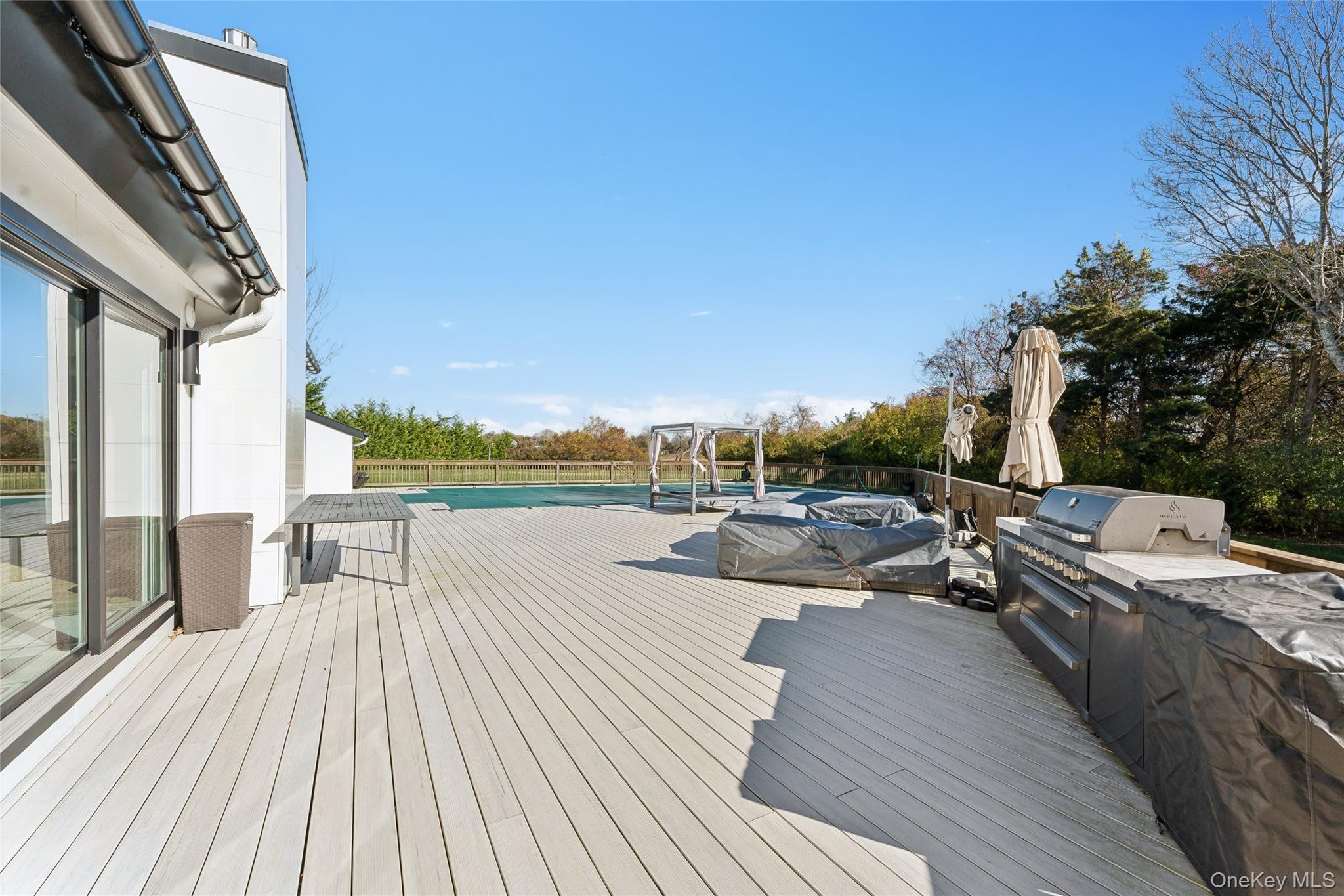 Single Family Tanners Neck Lane  Suffolk County, NY 11977, MLS-983072-18