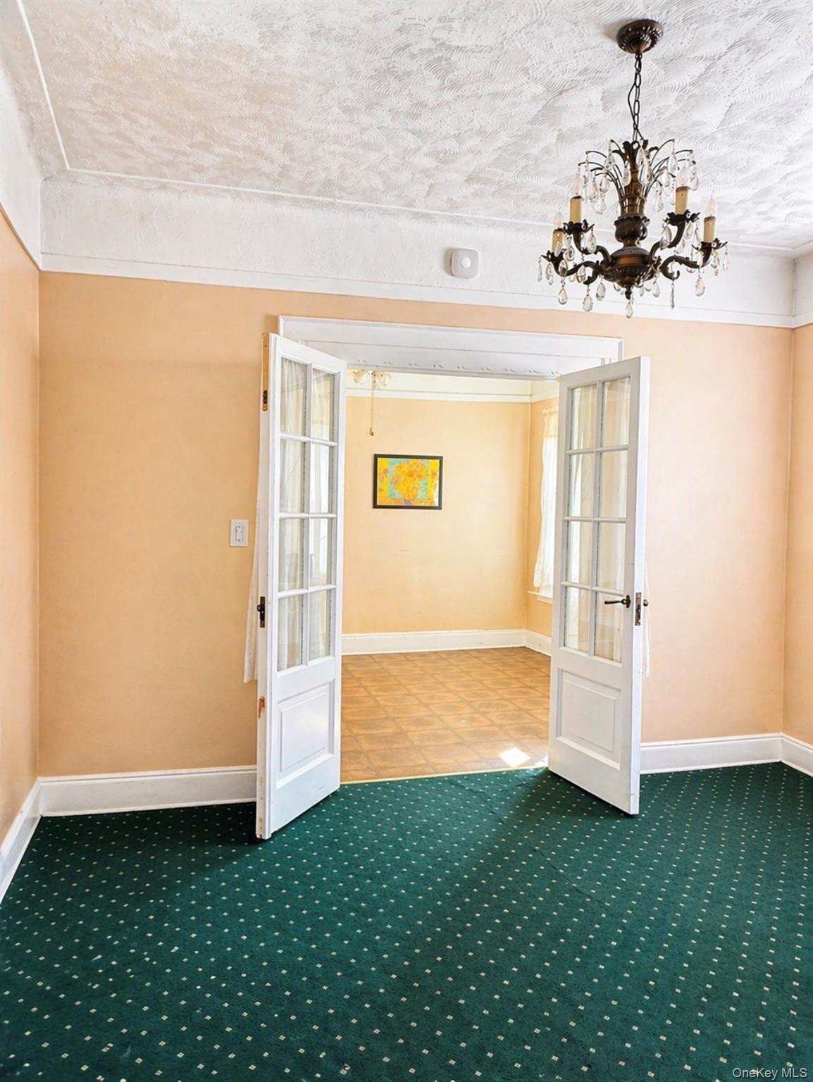 Single Family 73 Street  Queens, NY 11385, MLS-983093-11