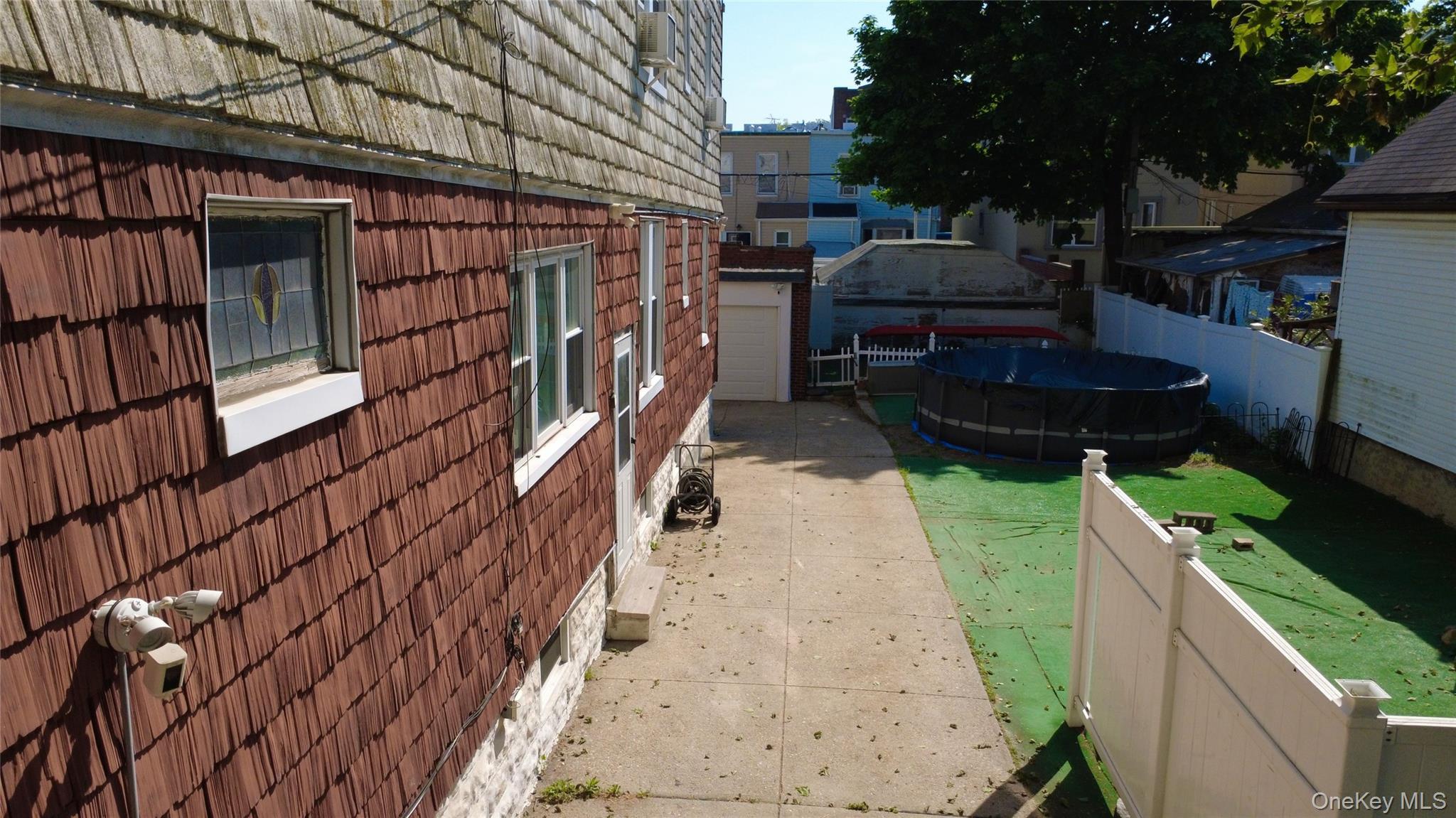 Single Family 73 Street  Queens, NY 11385, MLS-983093-43